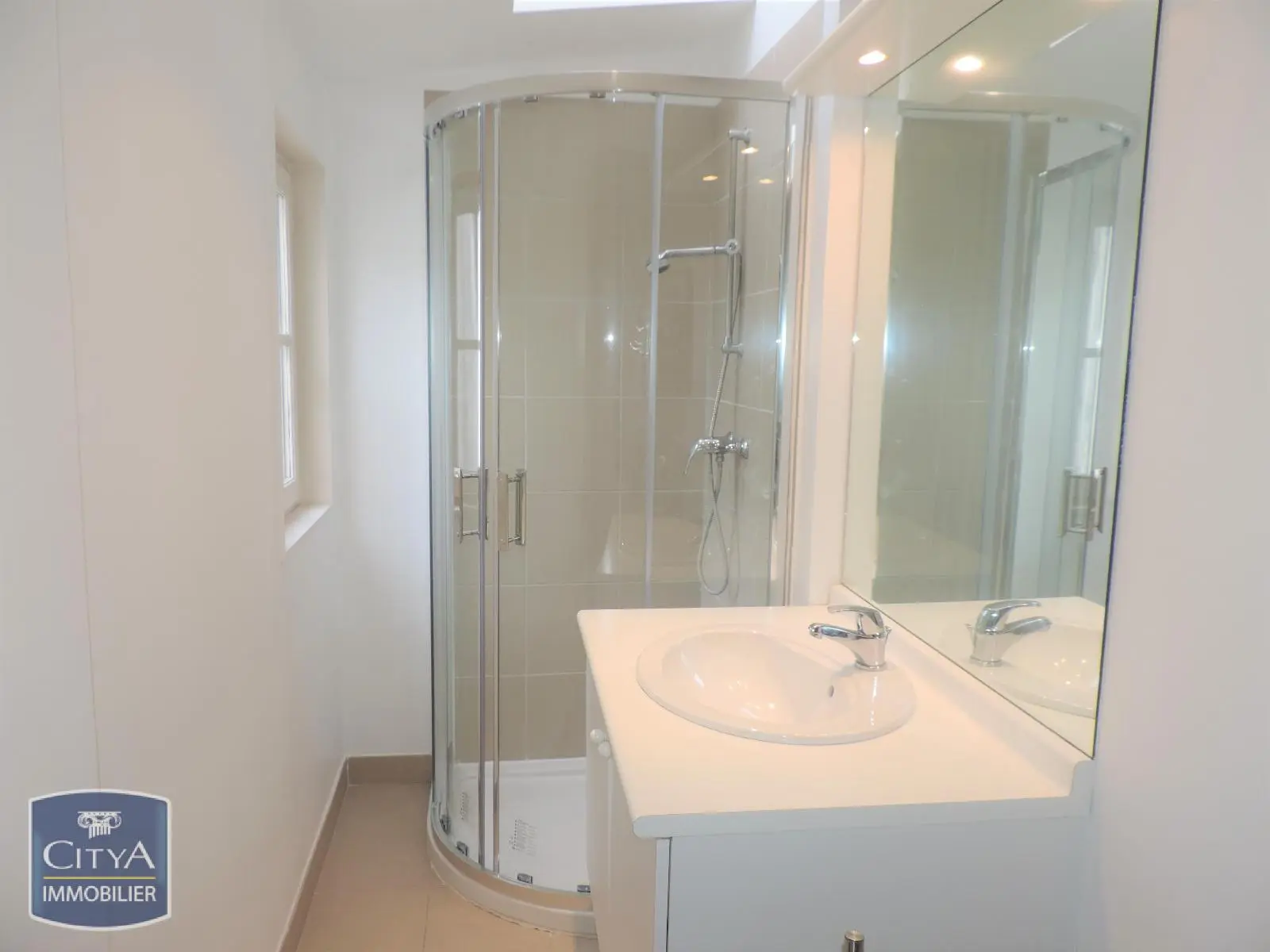 Photo 8 Appartement 2 pièces 47.3m²