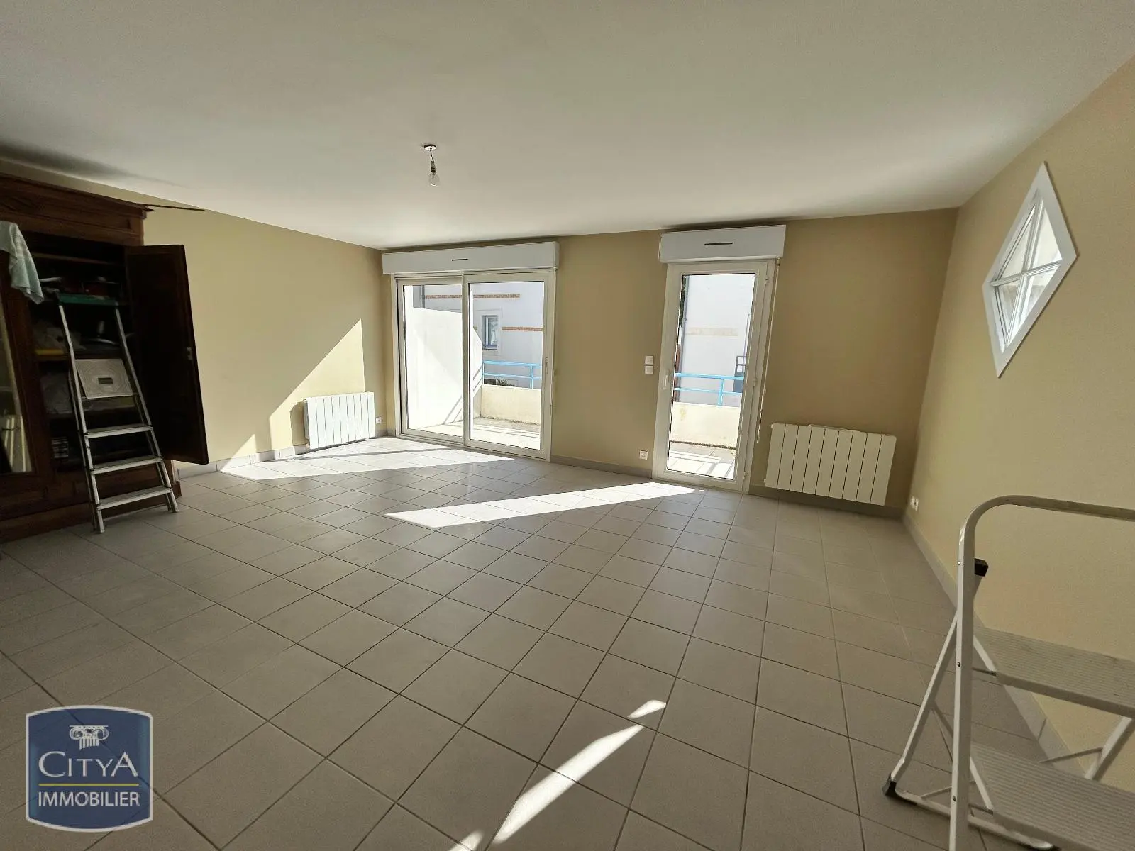 Photo 1 Appartement 3 pièces 77.16m²