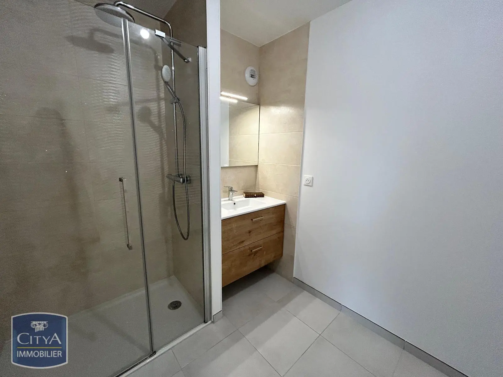 Photo 7 Appartement 3 pièces 77.09m²