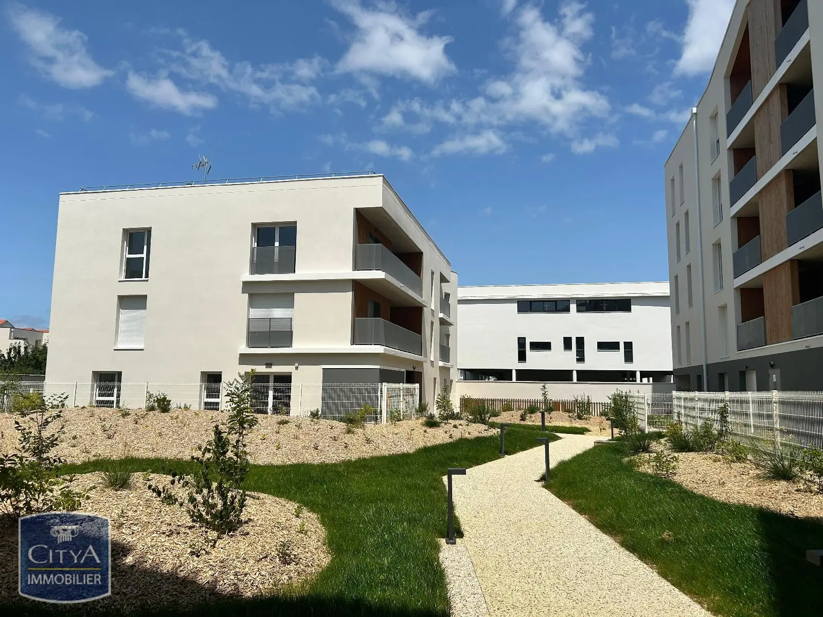 Photo 1 Appartement 3 pièces 77.09m²