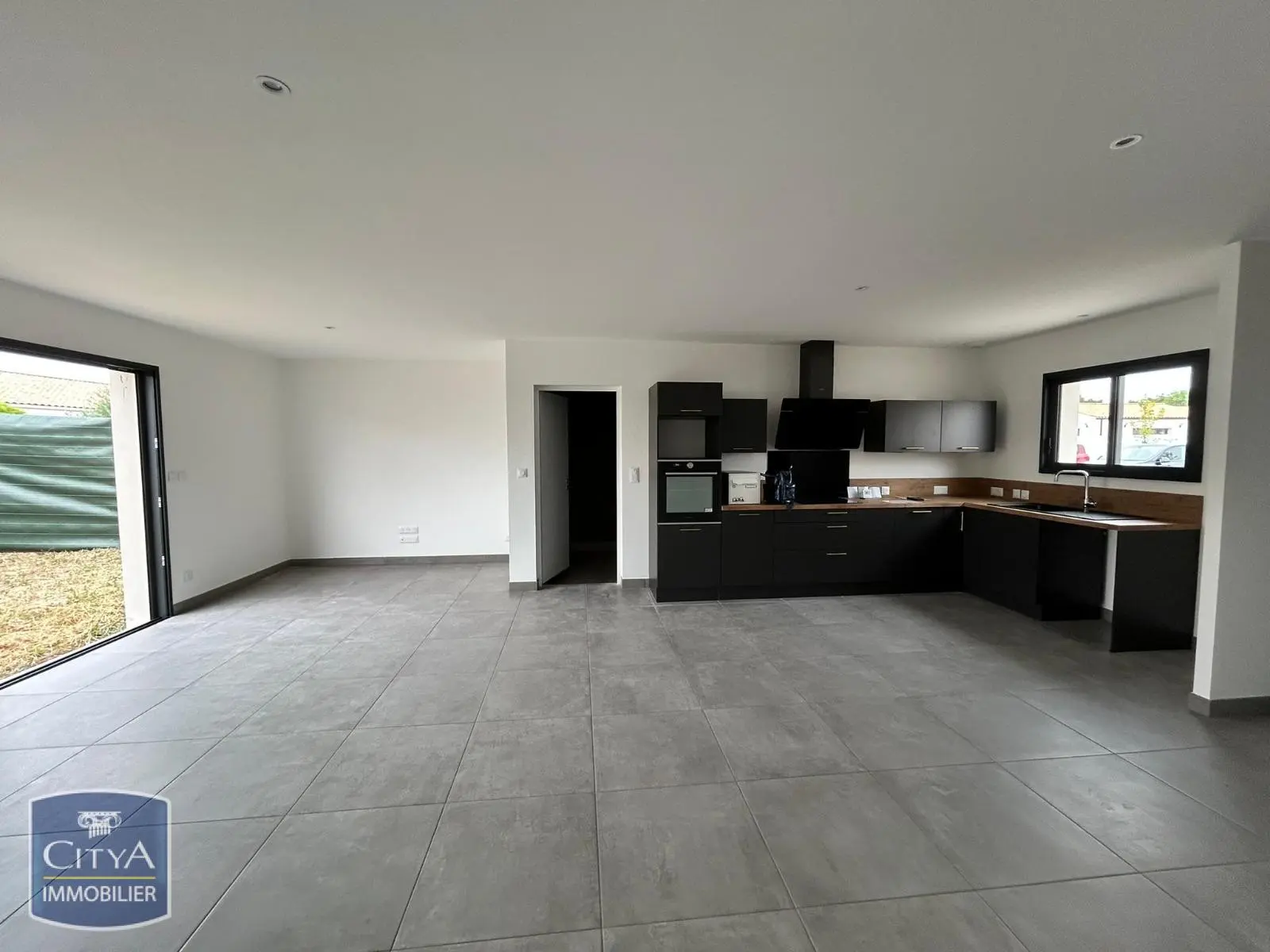 Photo 3 Maison 4 pièces 85m²