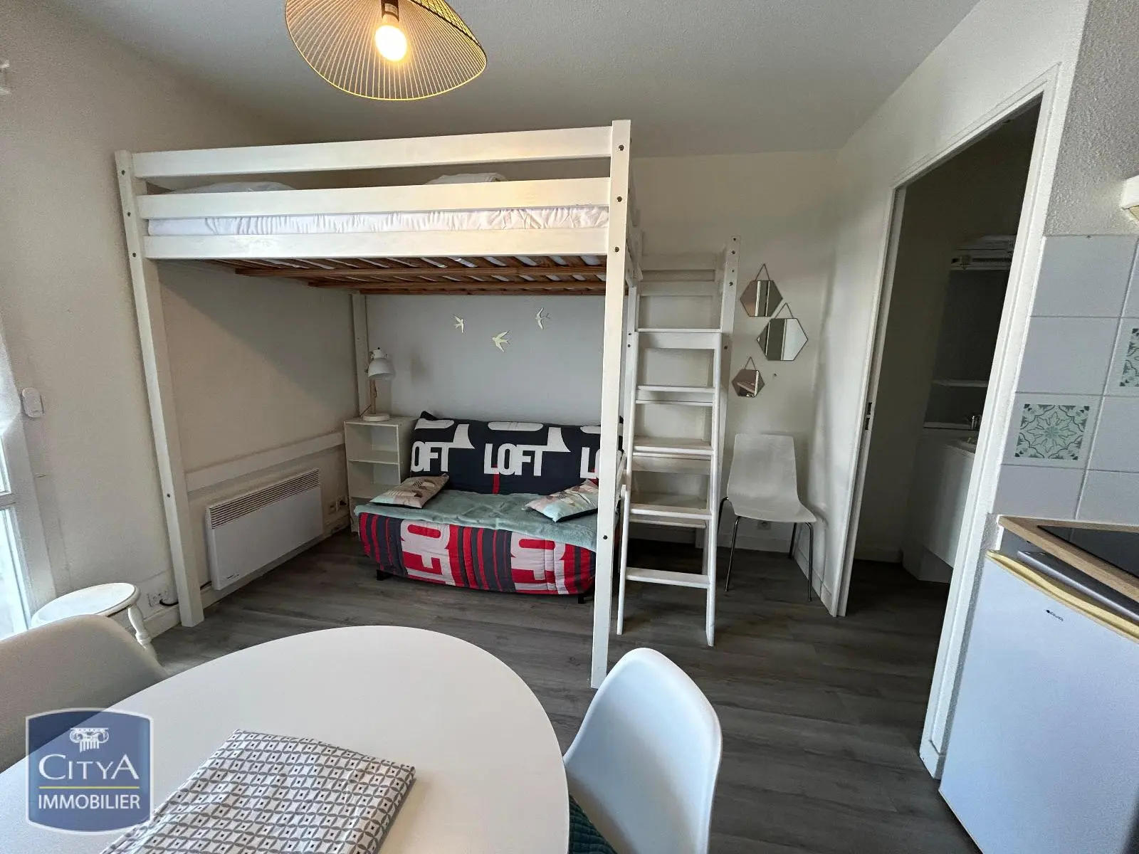 Photo 2 Appartement 1 pièce 19.61m²