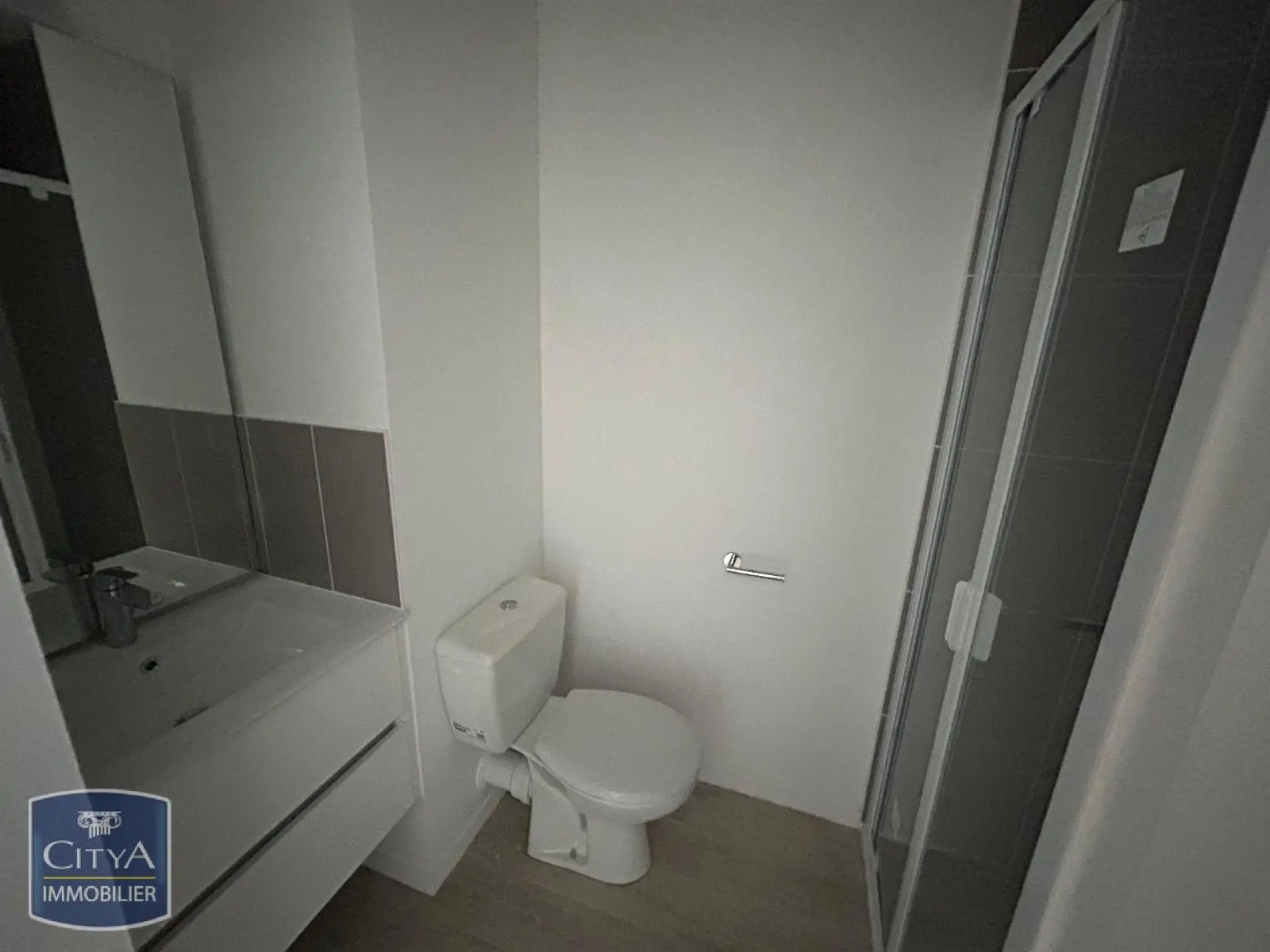 Photo 10 Appartement 1 pièce 18m²