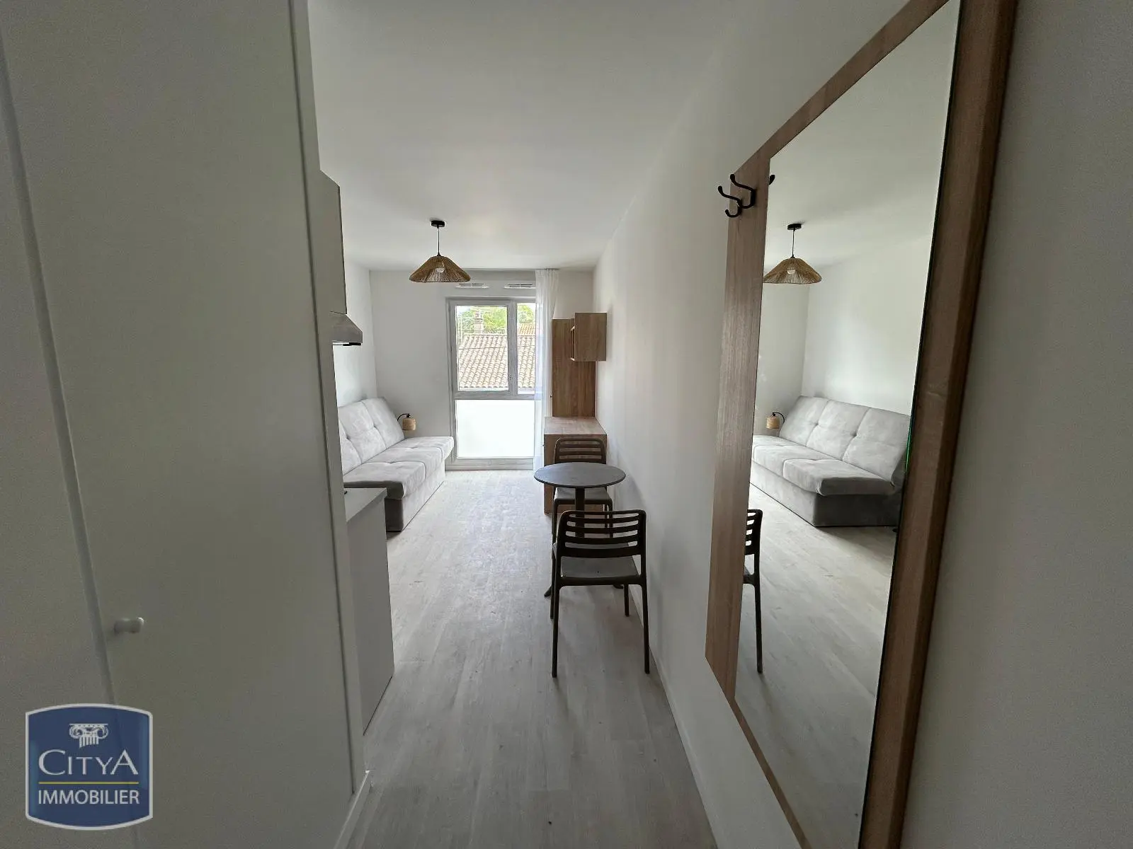 Photo 14 Appartement 1 pièce 18.1m²