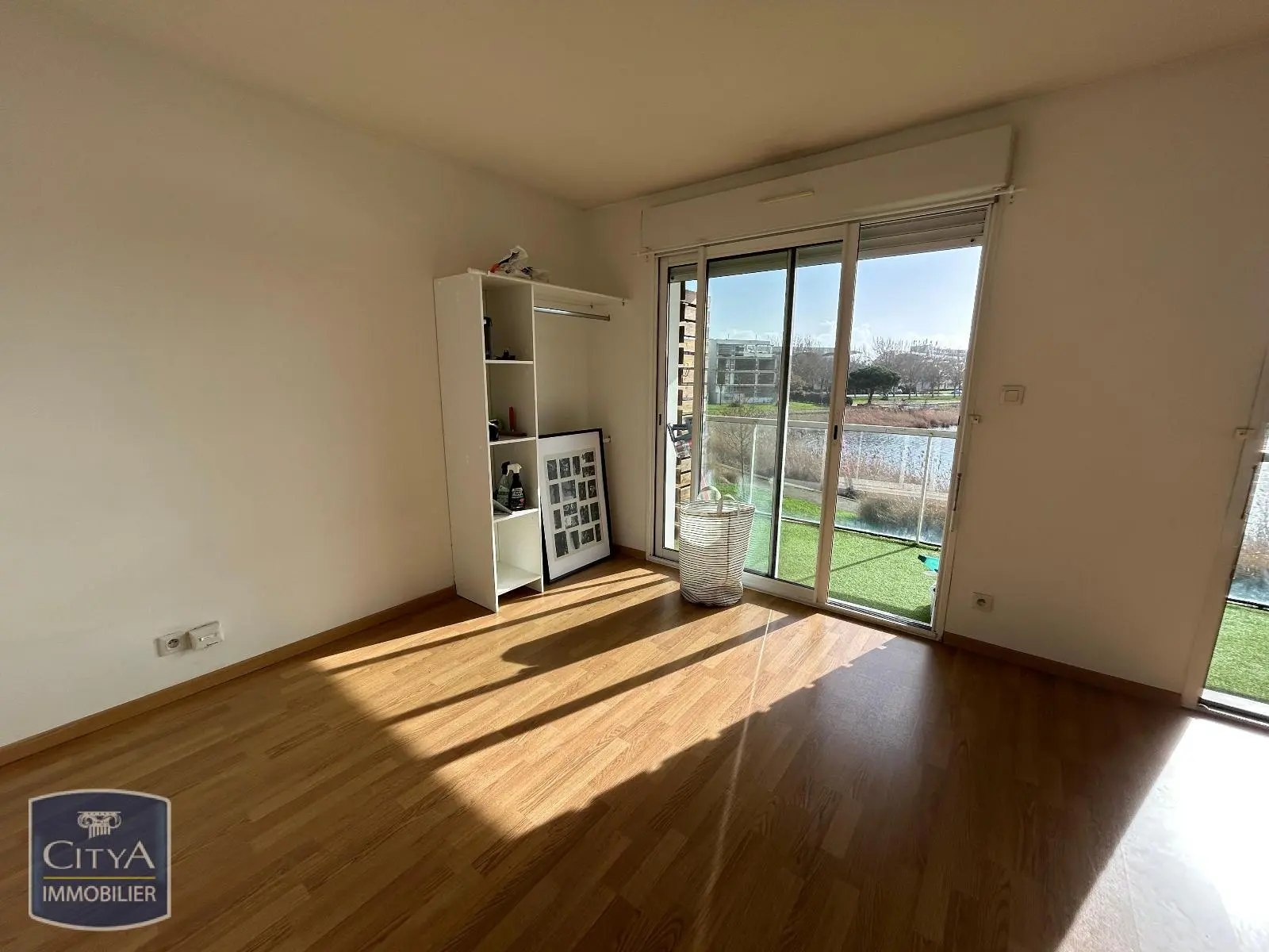 Photo 2 Appartement 1 pièce 23.31m²