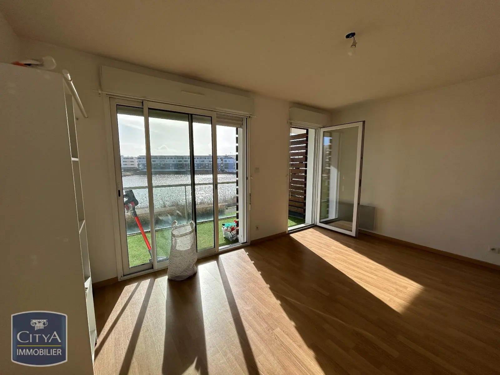 Photo 3 Appartement 1 pièce 23.31m²