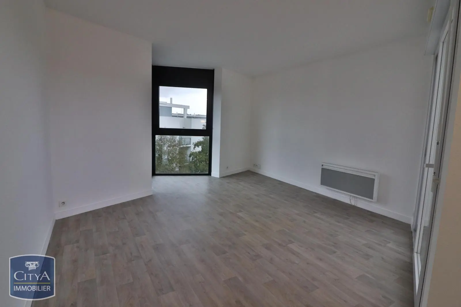 Photo 3 Appartement 2 pièces 41.96m²