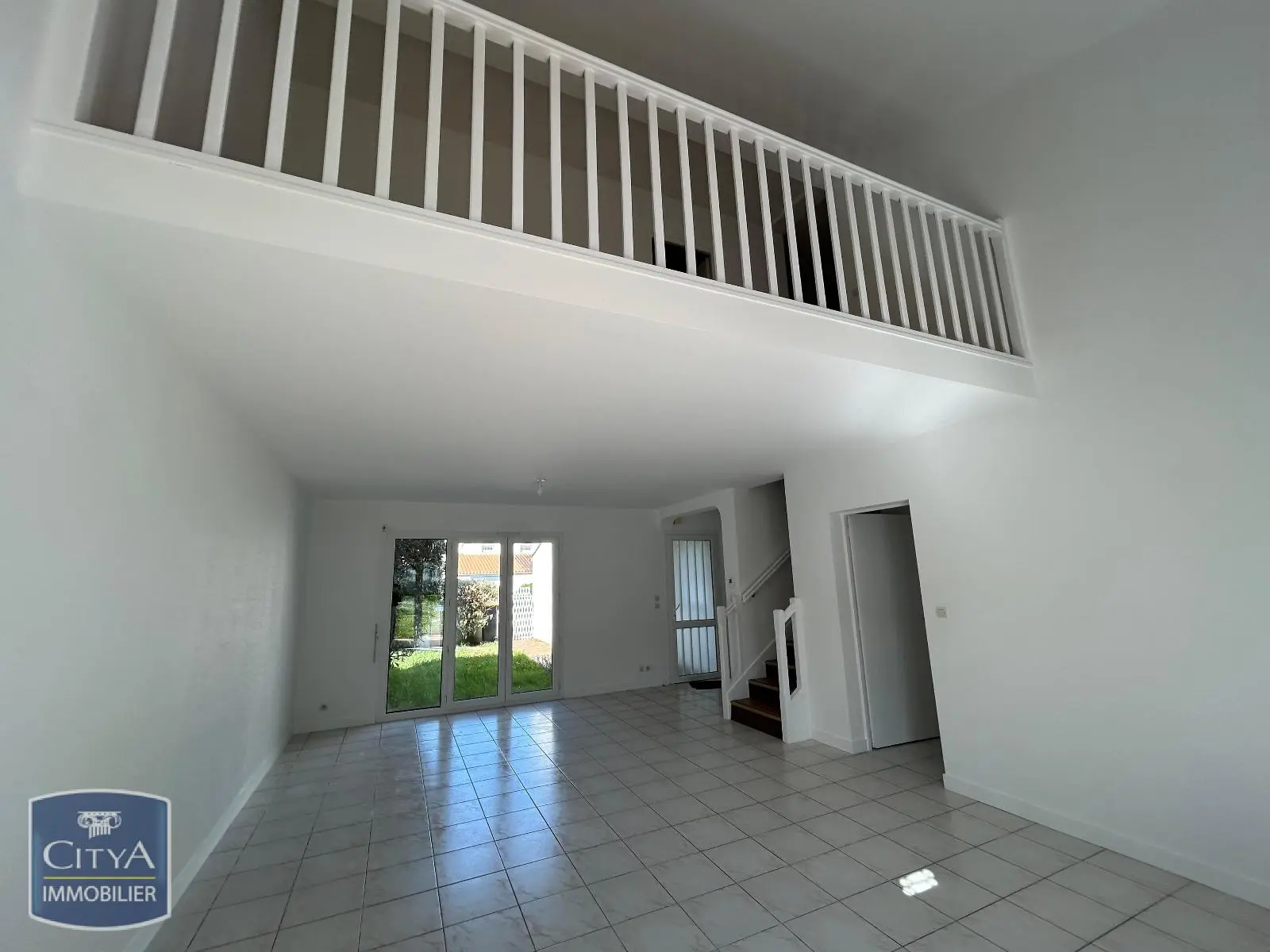 Photo 1 Maison 4 pièces 123m²