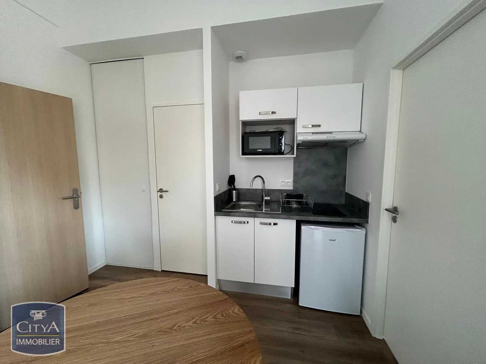 Photo 7 Appartement 1 pièce 20.84m²