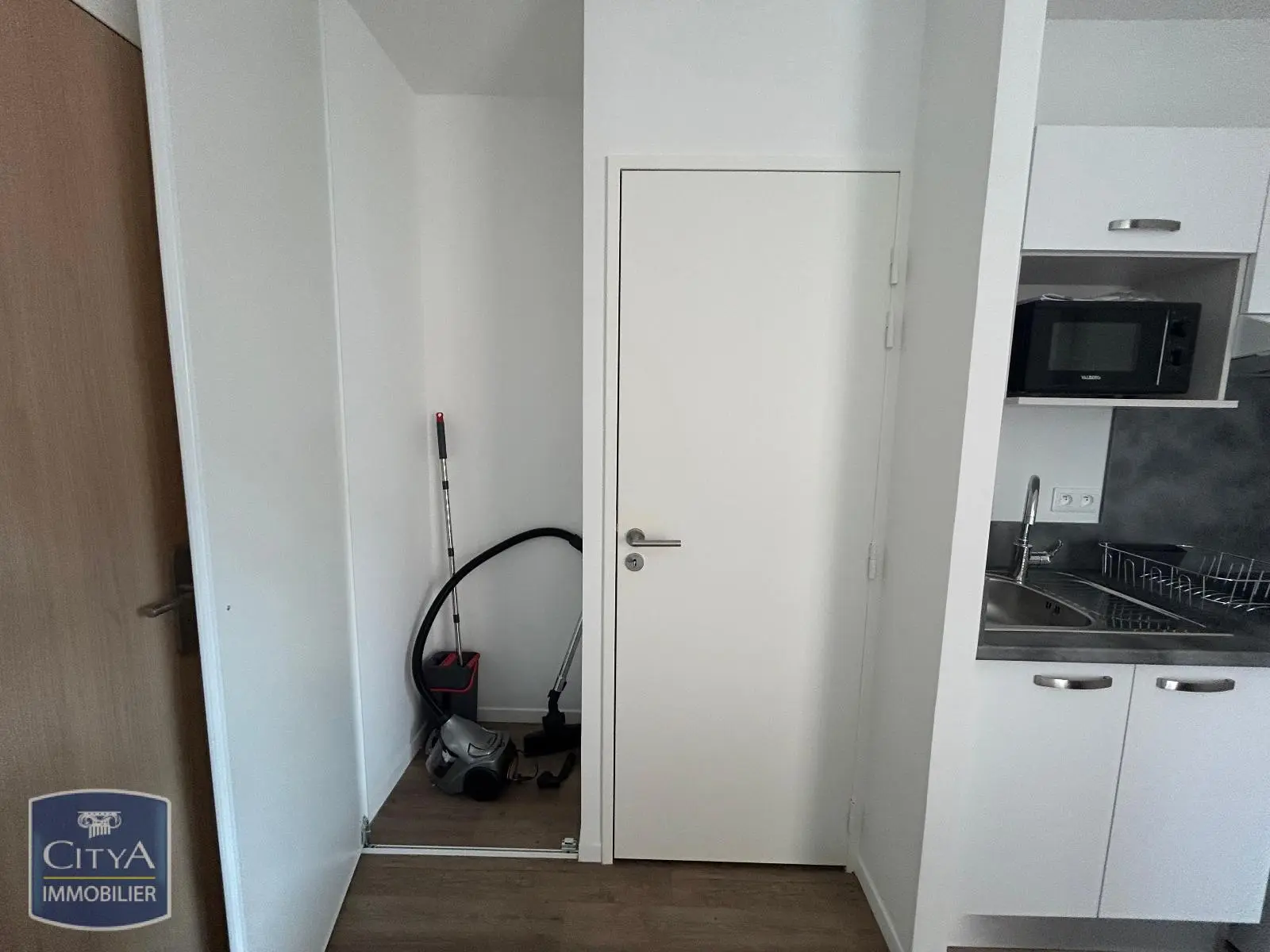 Photo 9 Appartement 1 pièce 20.84m²