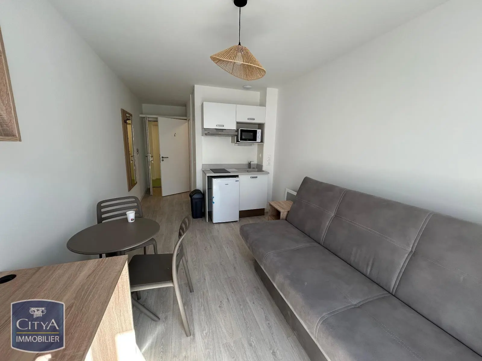 Photo 3 Appartement 1 pièce 18.9m²