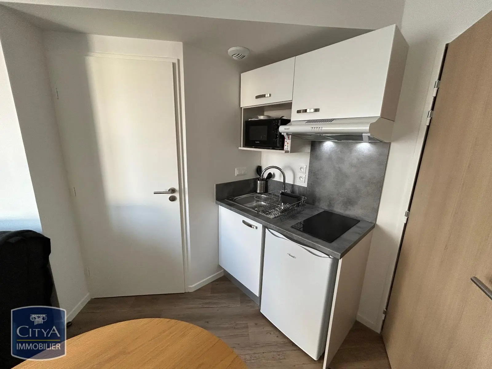Photo 6 Appartement 1 pièce 18.33m²