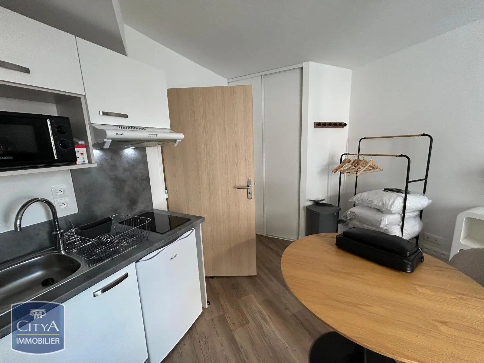 Photo 4 Appartement 1 pièce 18.33m²