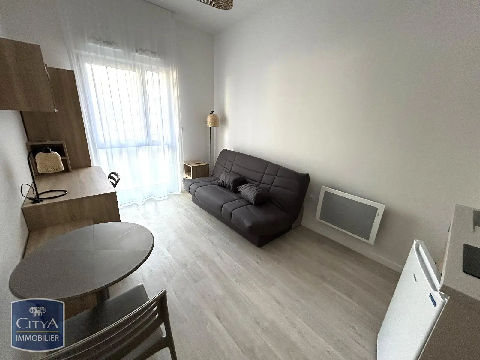 Photo 1 Appartement 1 pièce 18.3m²