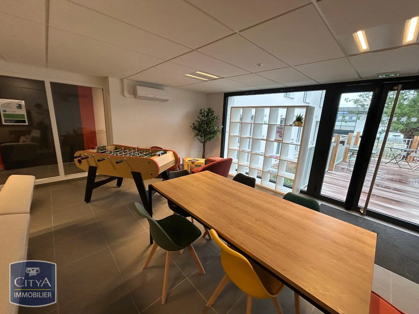 Photo 1 Appartement 1 pièce 18.3m²