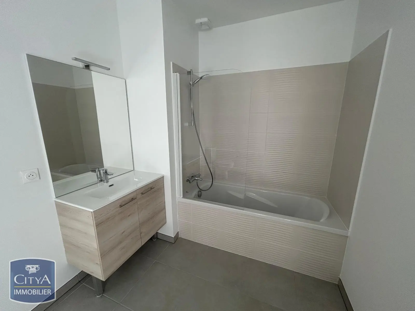 Photo 10 Appartement 1 pièce 35.75m²