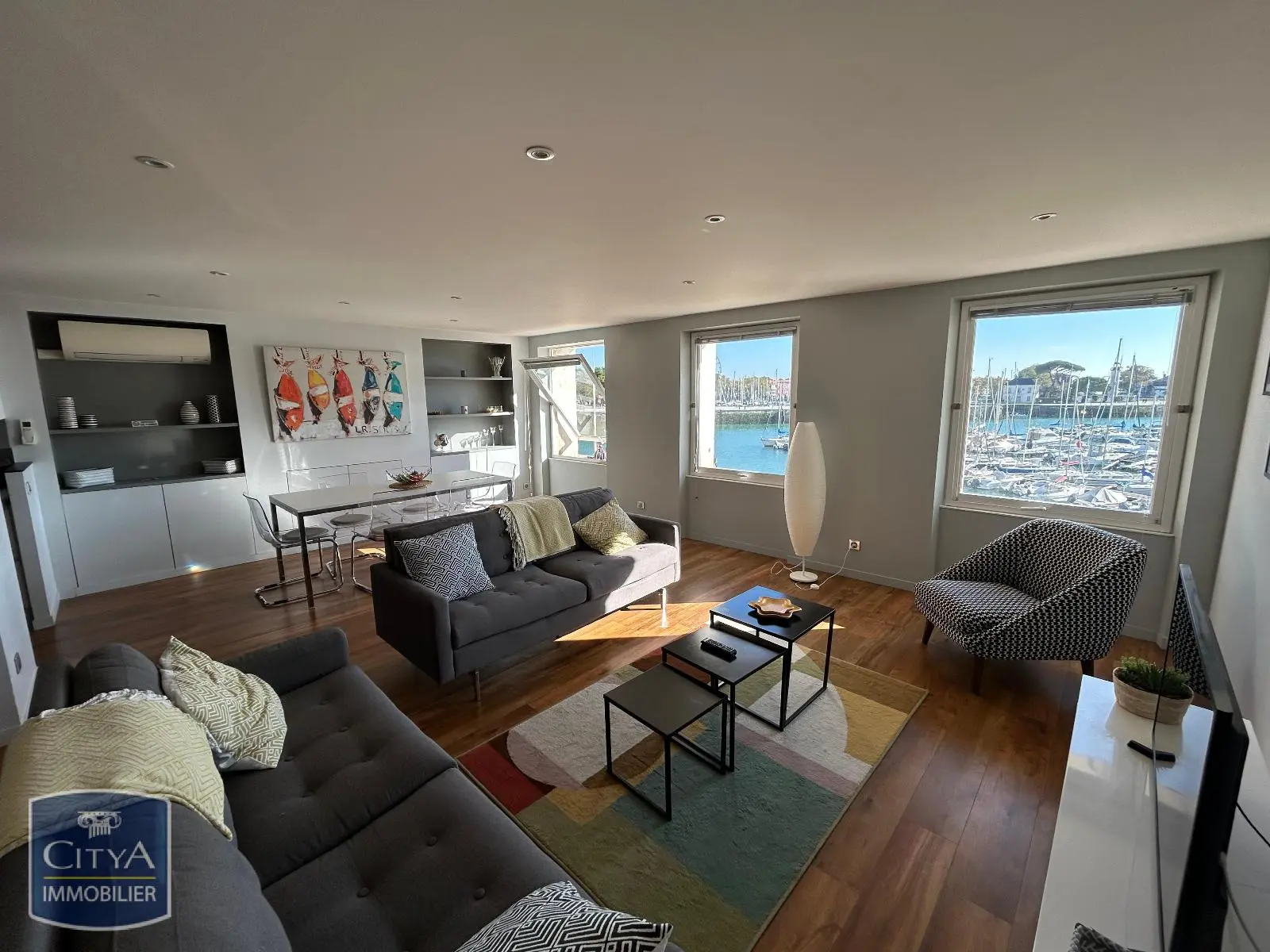 Photo 1 Appartement 3 pièces 145m²