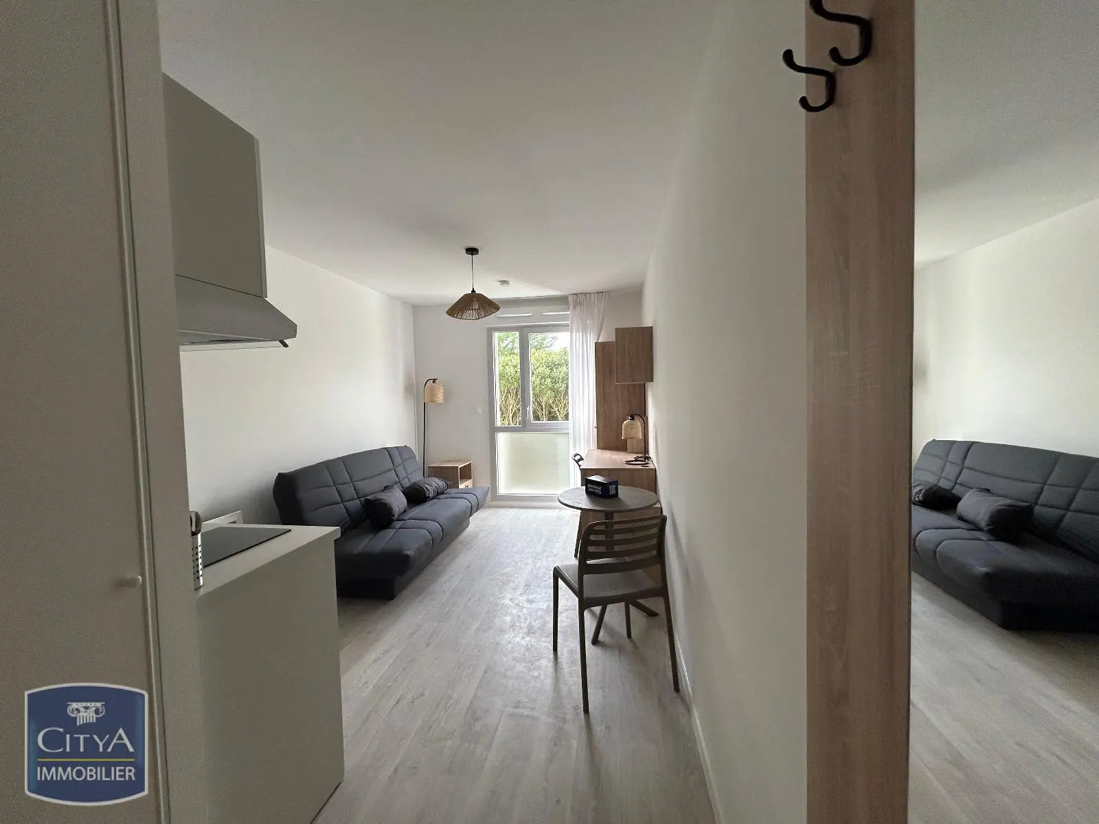 Photo 2 Appartement 1 pièce 18.3m²