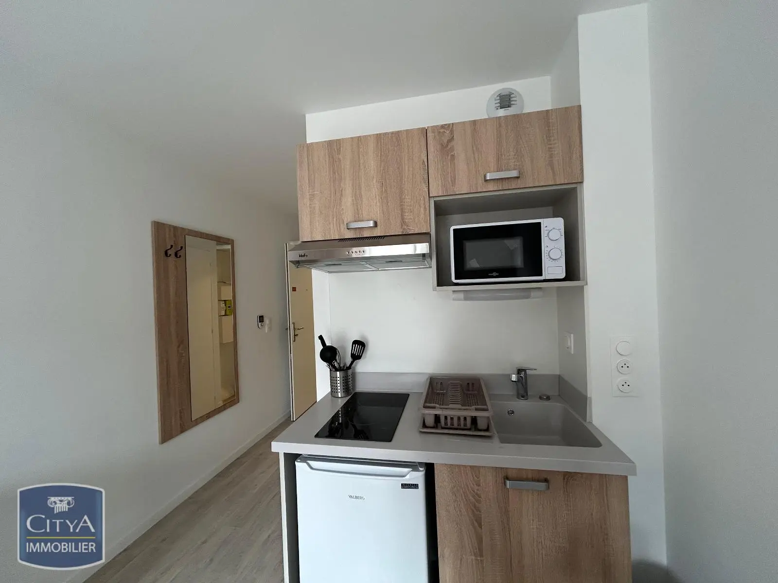 Photo 3 Appartement 1 pièce 18.3m²