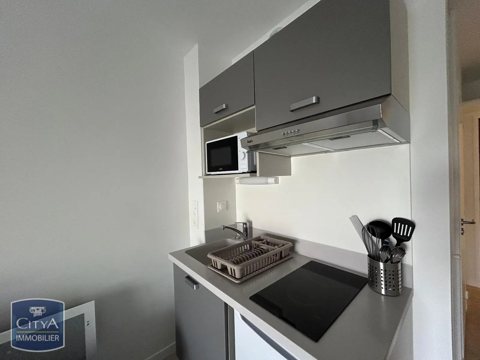 Photo 3 Appartement 1 pièce 18.3m²