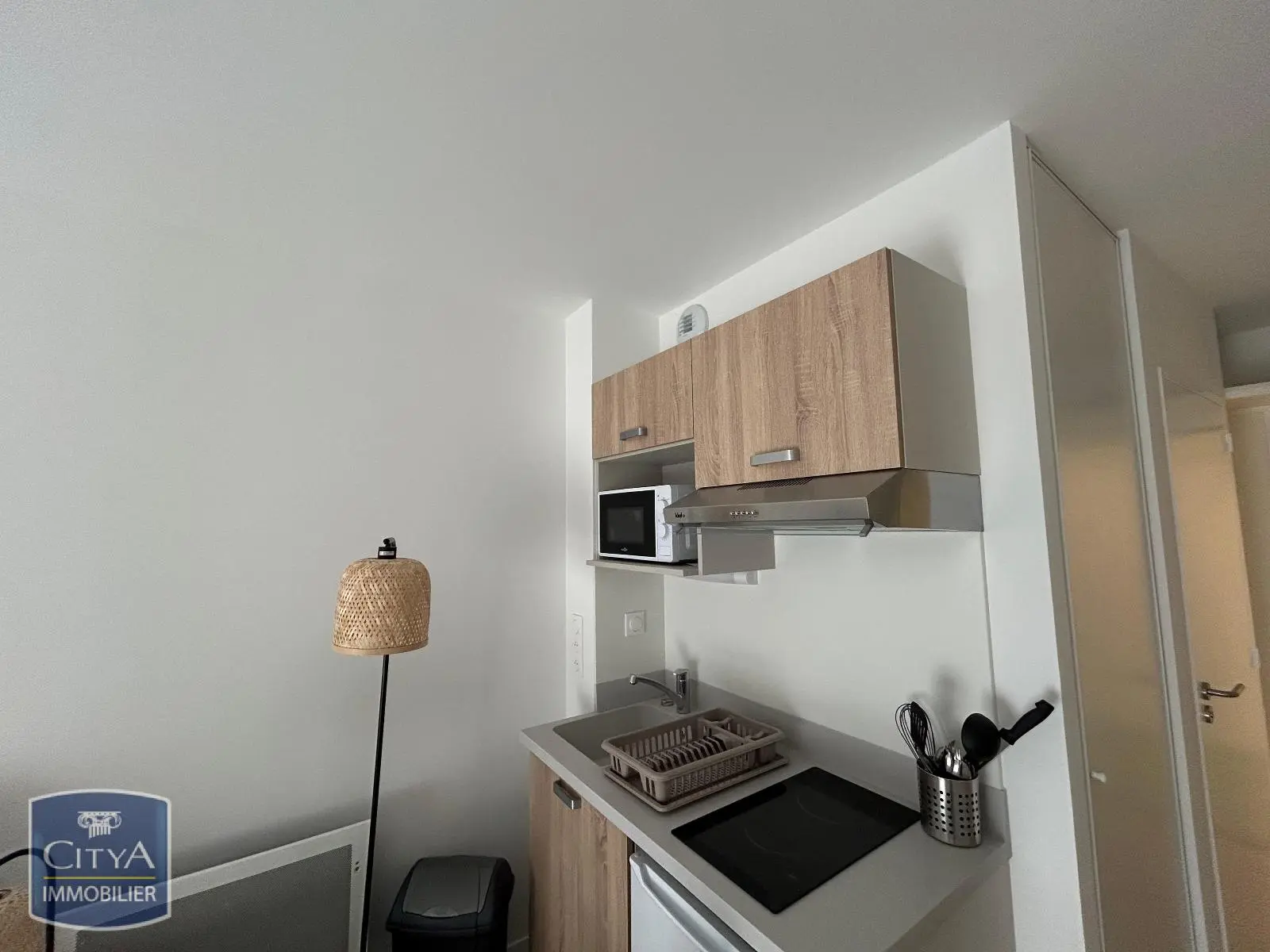 Photo 3 Appartement 1 pièce 18.3m²