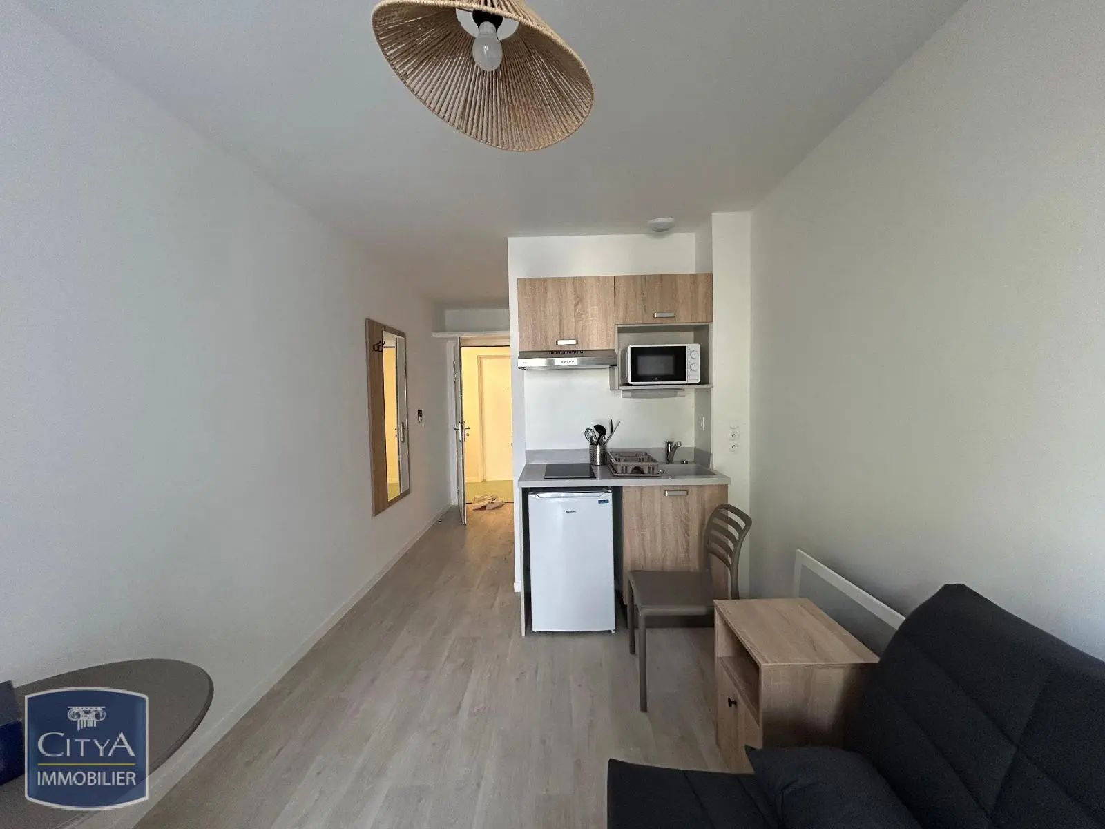 Photo 3 Appartement 1 pièce 18.9m²