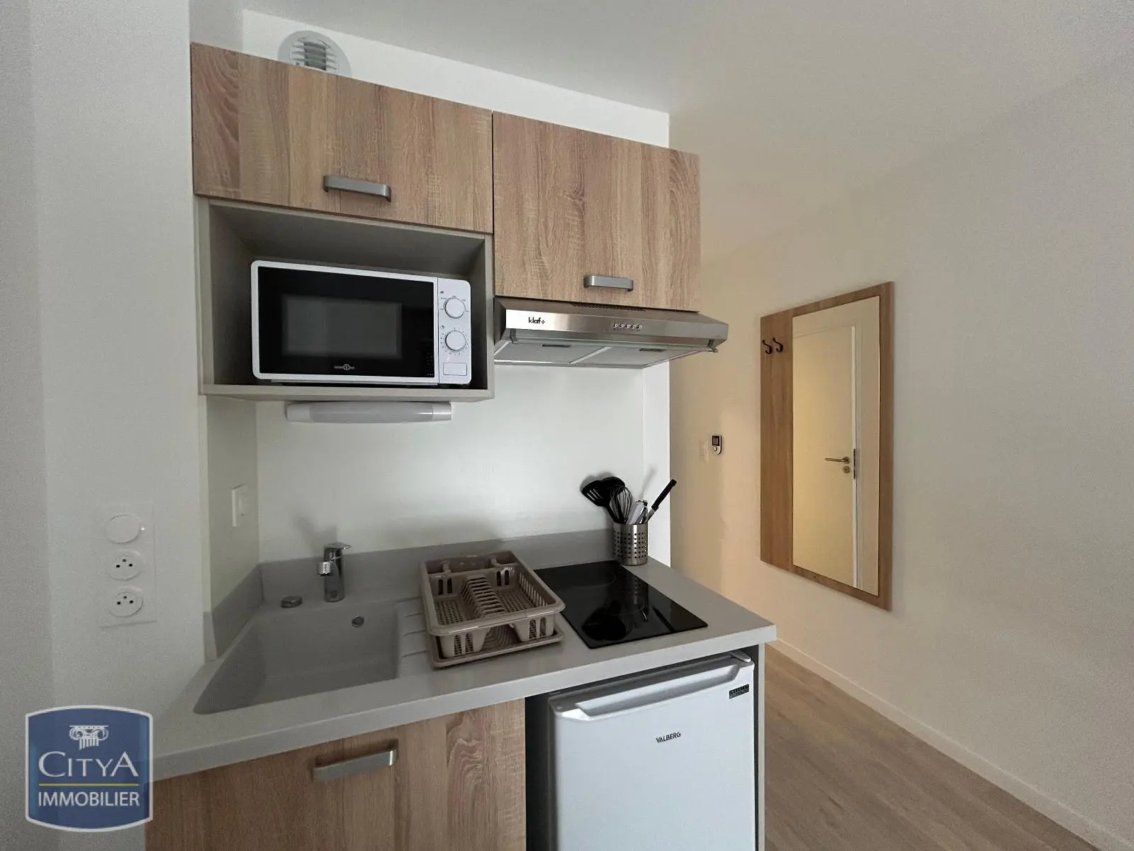 Photo 3 Appartement 1 pièce 18.3m²