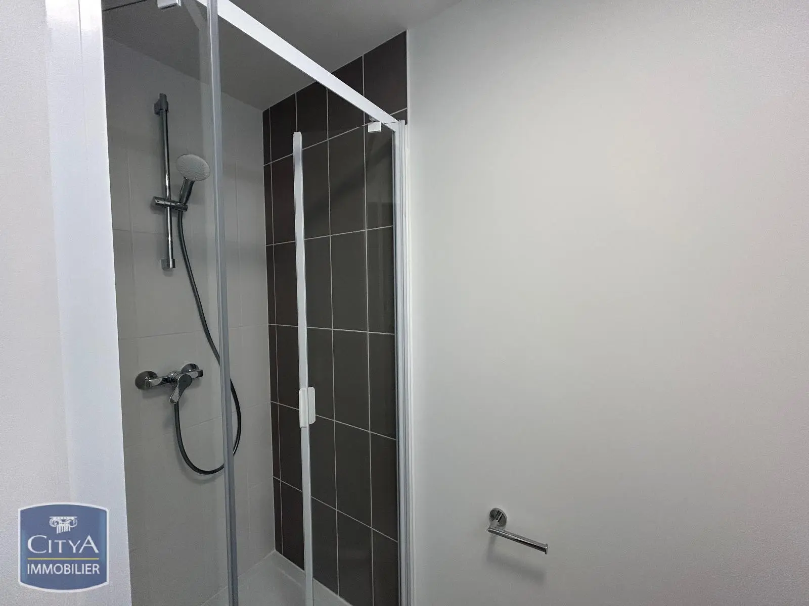 Photo 6 Appartement 1 pièce 18.3m²