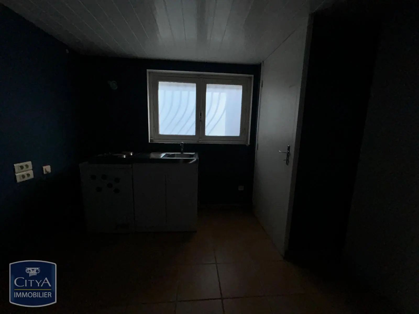 Photo 11 Local Professionnel 158m²