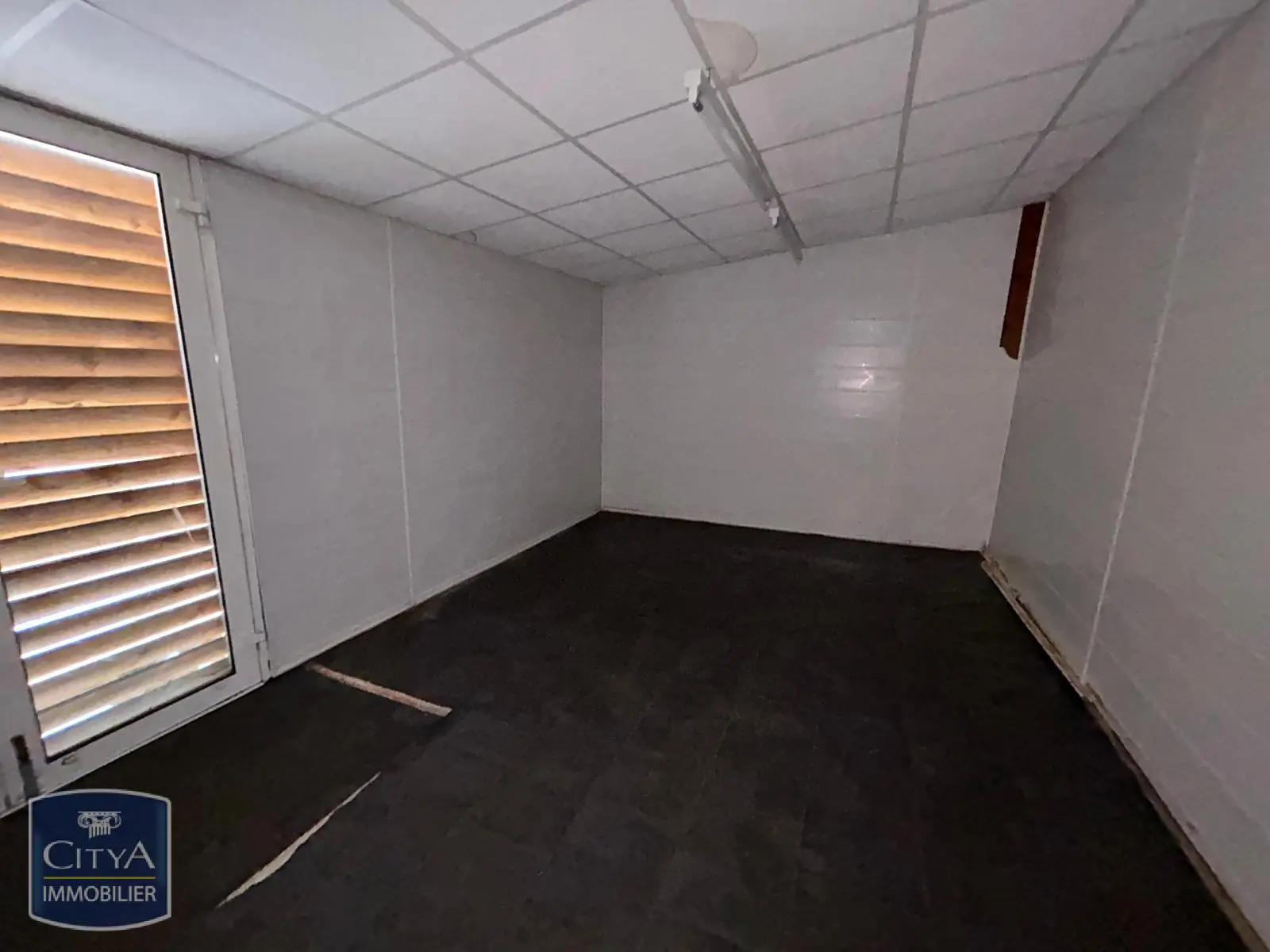 Photo 13 Local Professionnel 158m²
