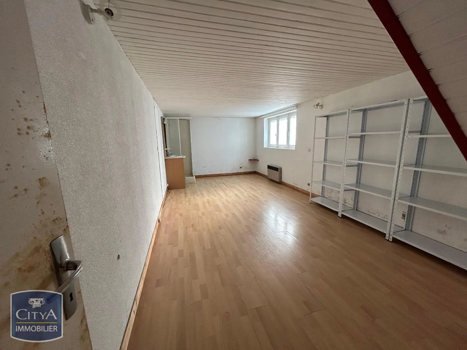 Photo 14 Local Professionnel 158m²
