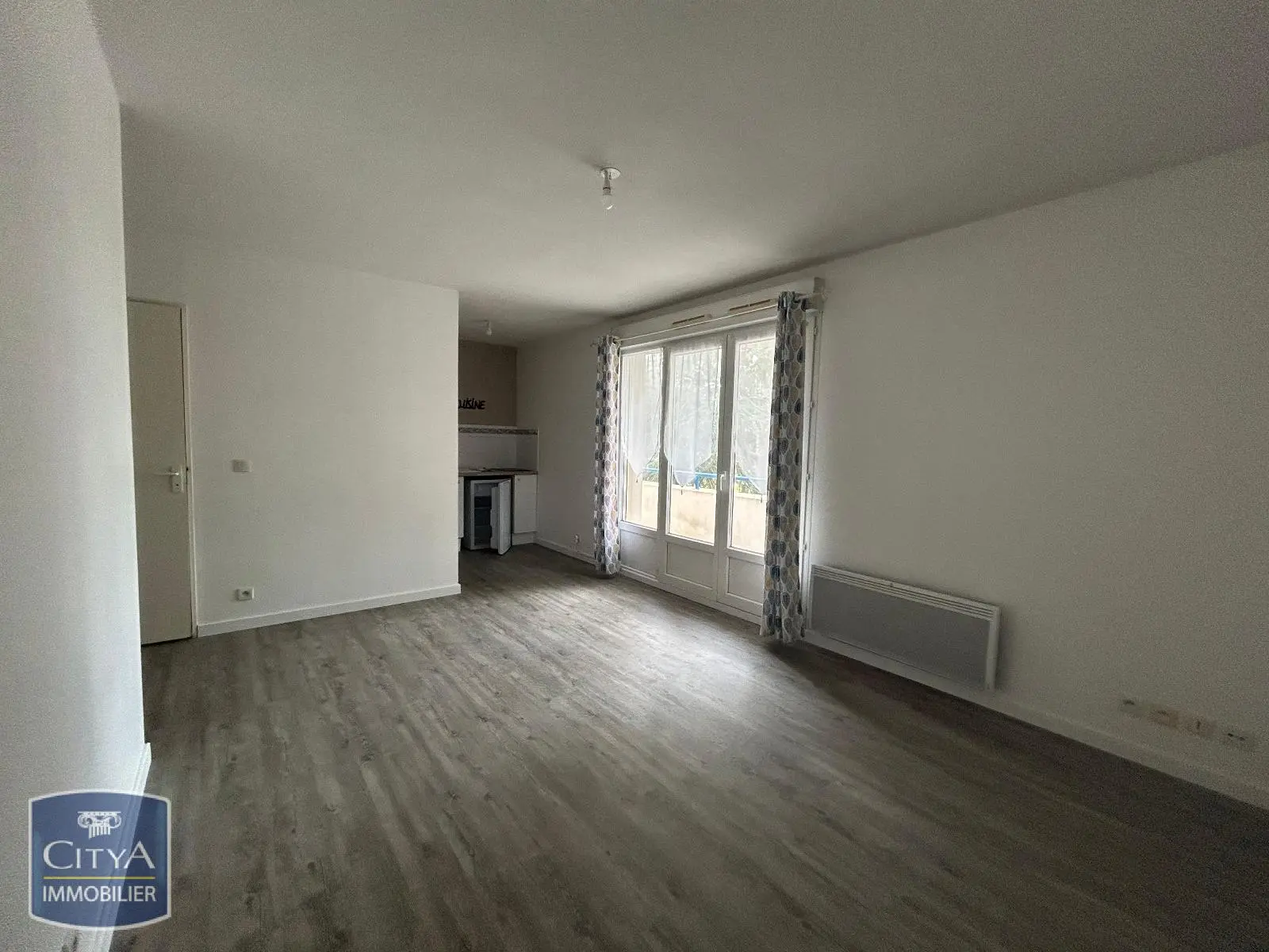 Photo 2 Appartement 1 pièce 29.03m²