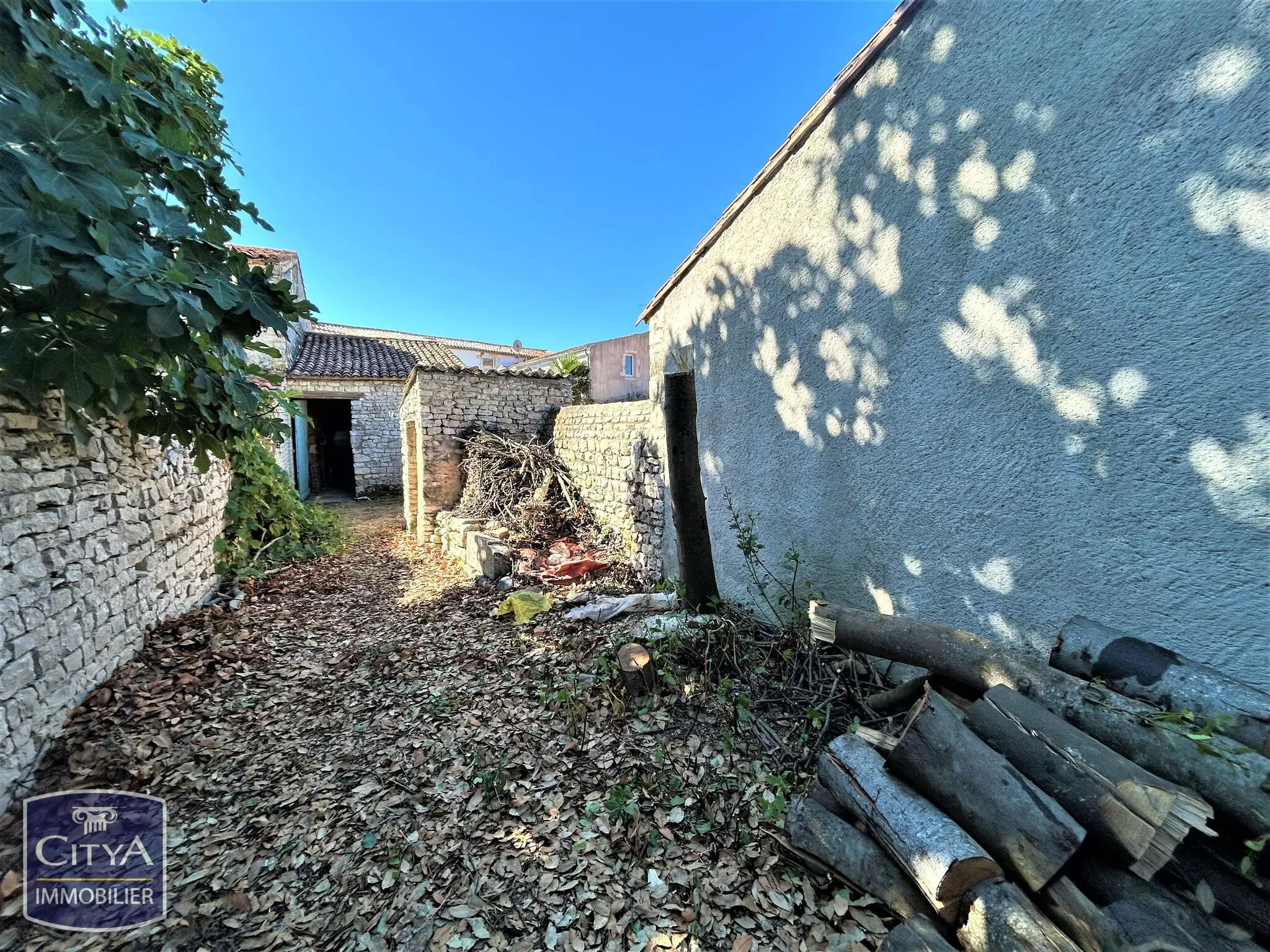 Photo 10 Maison 8 pièces 265m²