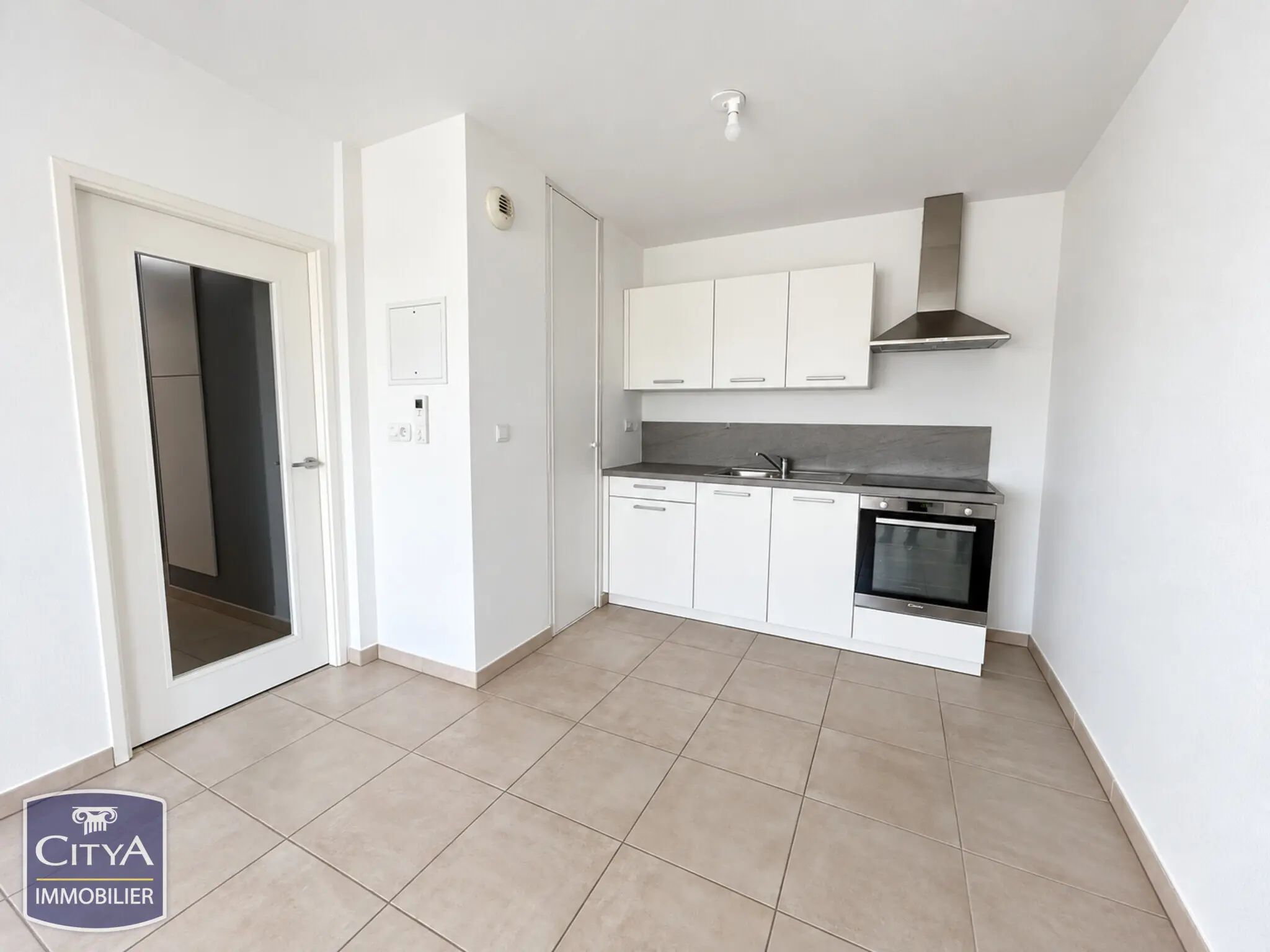Photo 2 Appartement 2 pièces 44m²