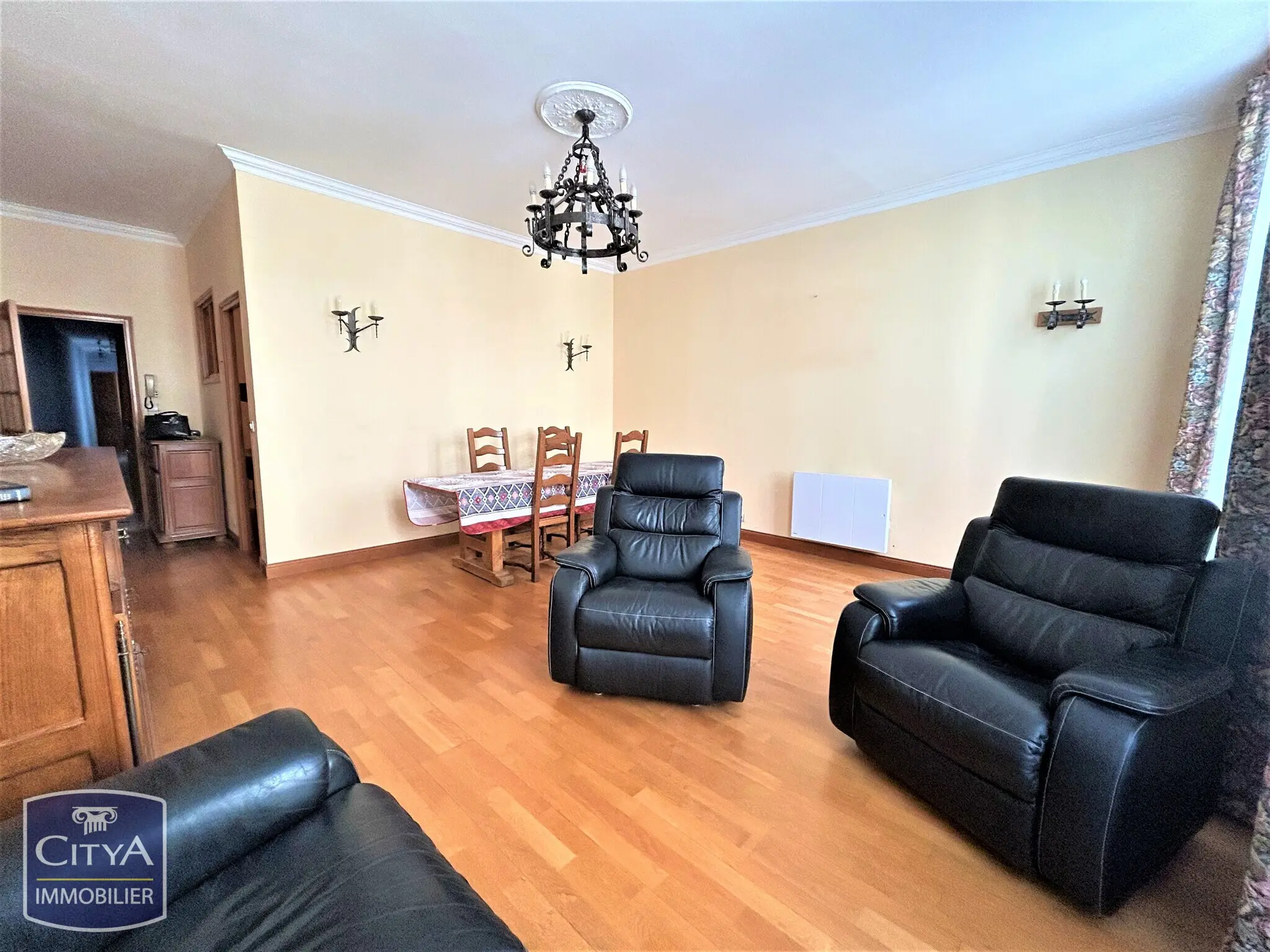 Photo 2 Appartement 4 pièces 87.5m²