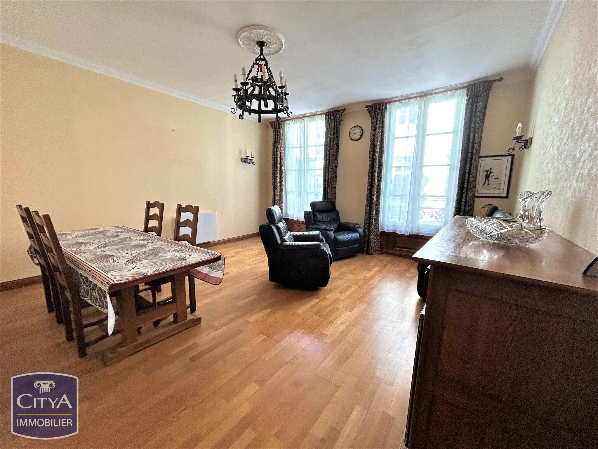 Photo 1 Appartement 4 pièces 87.5m²