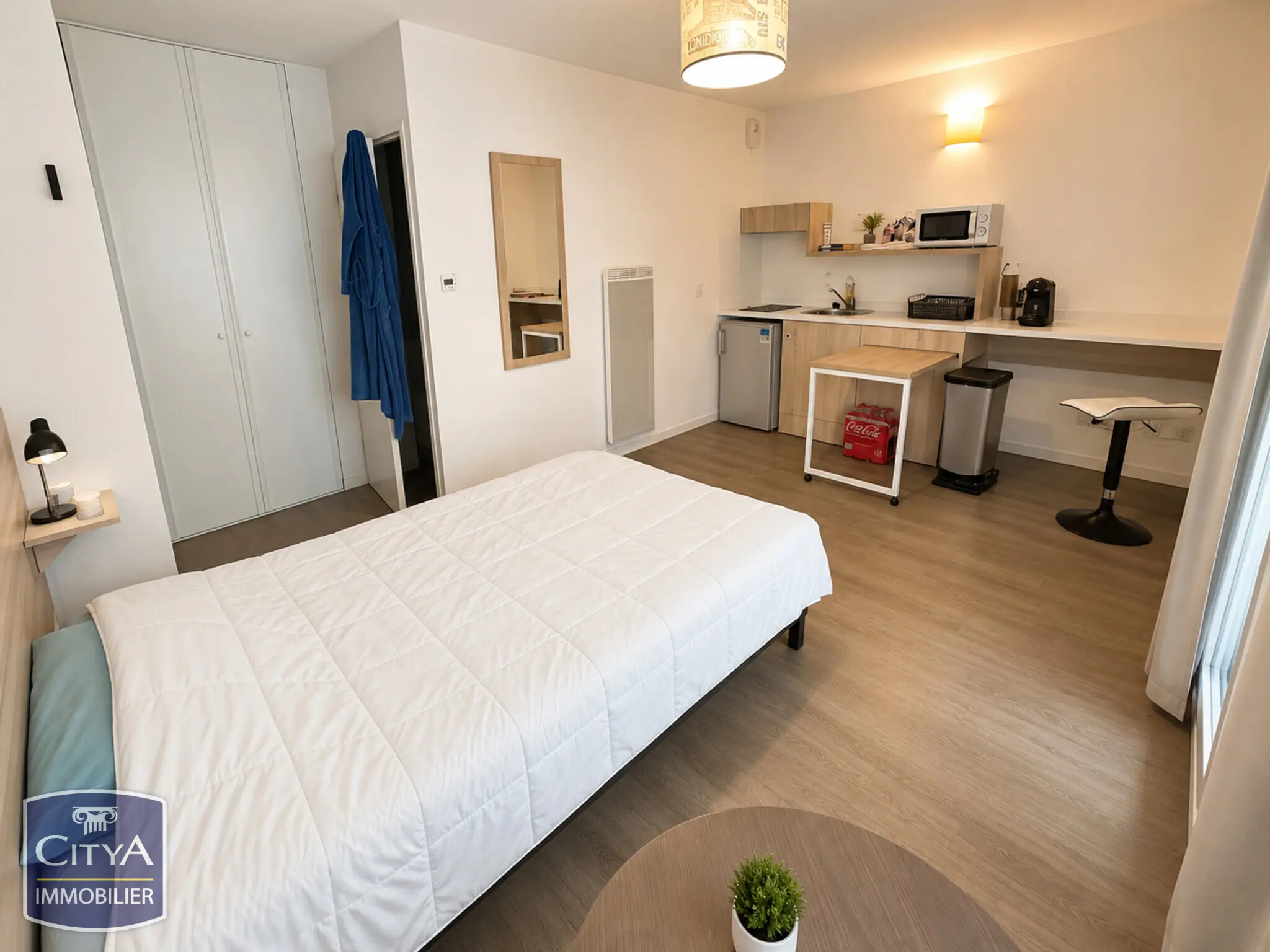 Photo 1 Appartement 1 pièce 23m²