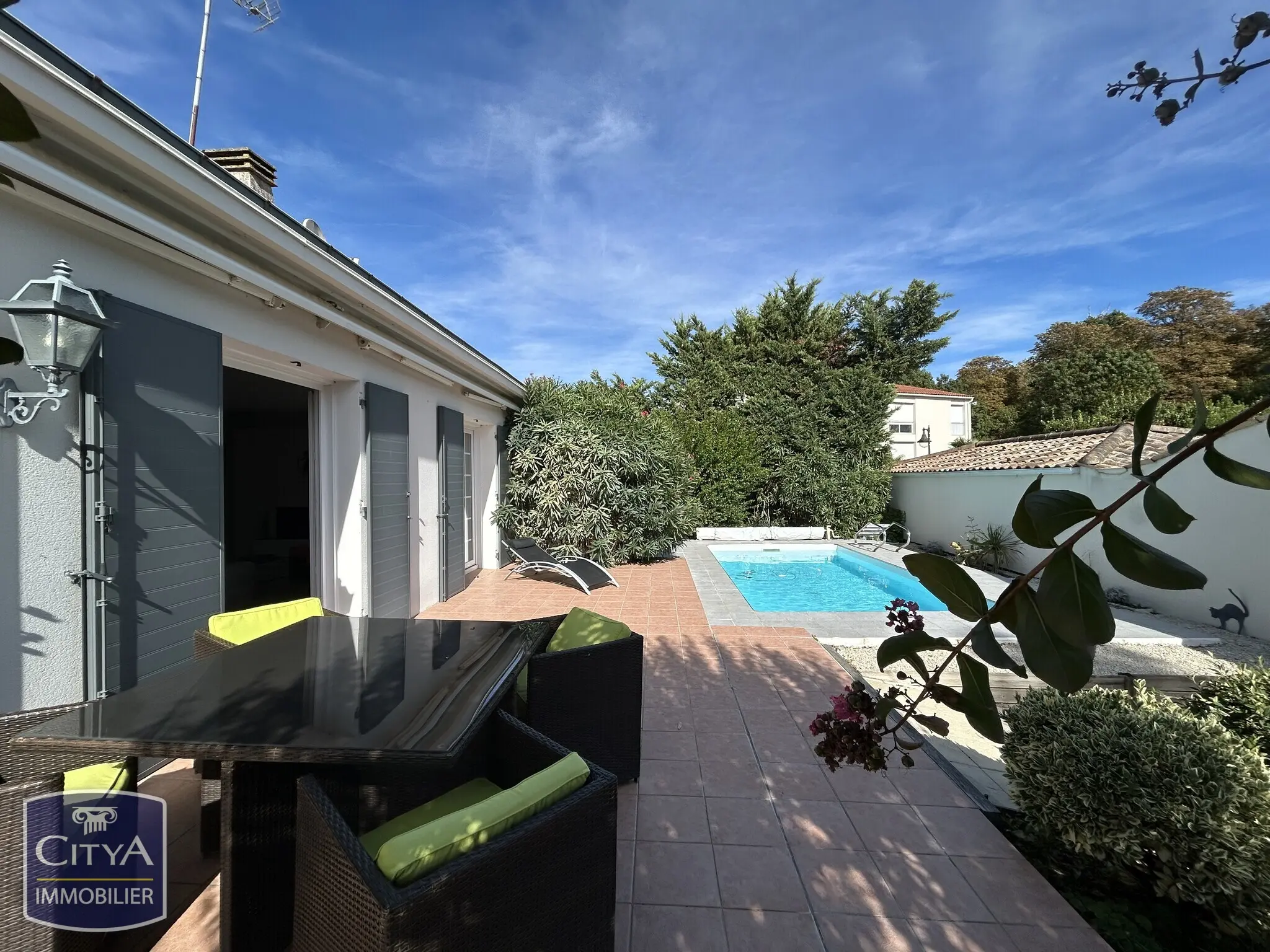 Photo 1 Maison 7 pièces 151.5m²