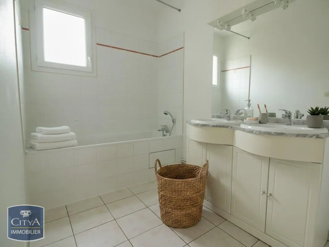 Photo 3 Maison 4 pièces 80m²