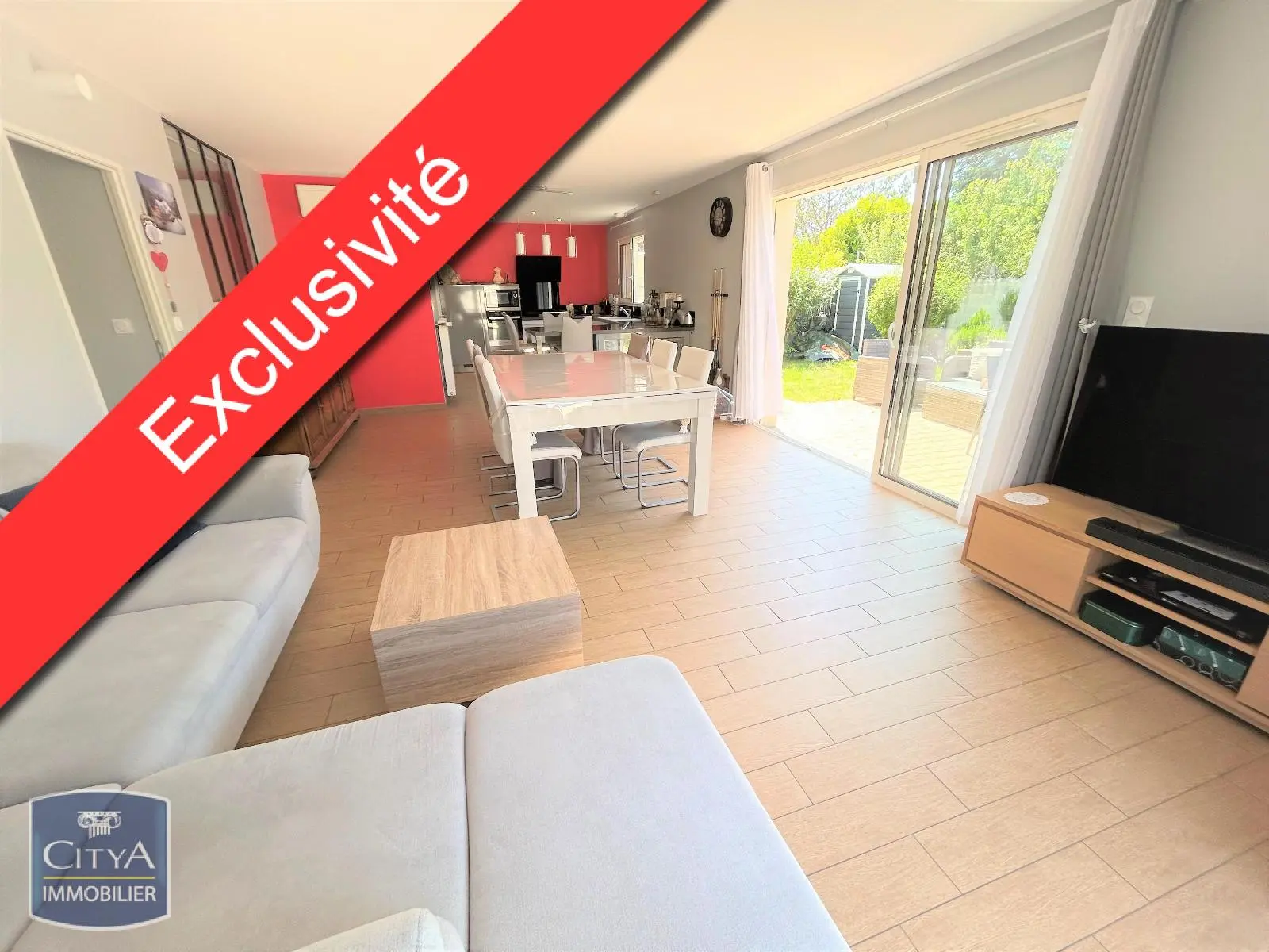 Photo 1 Maison 5 pièces 99m²