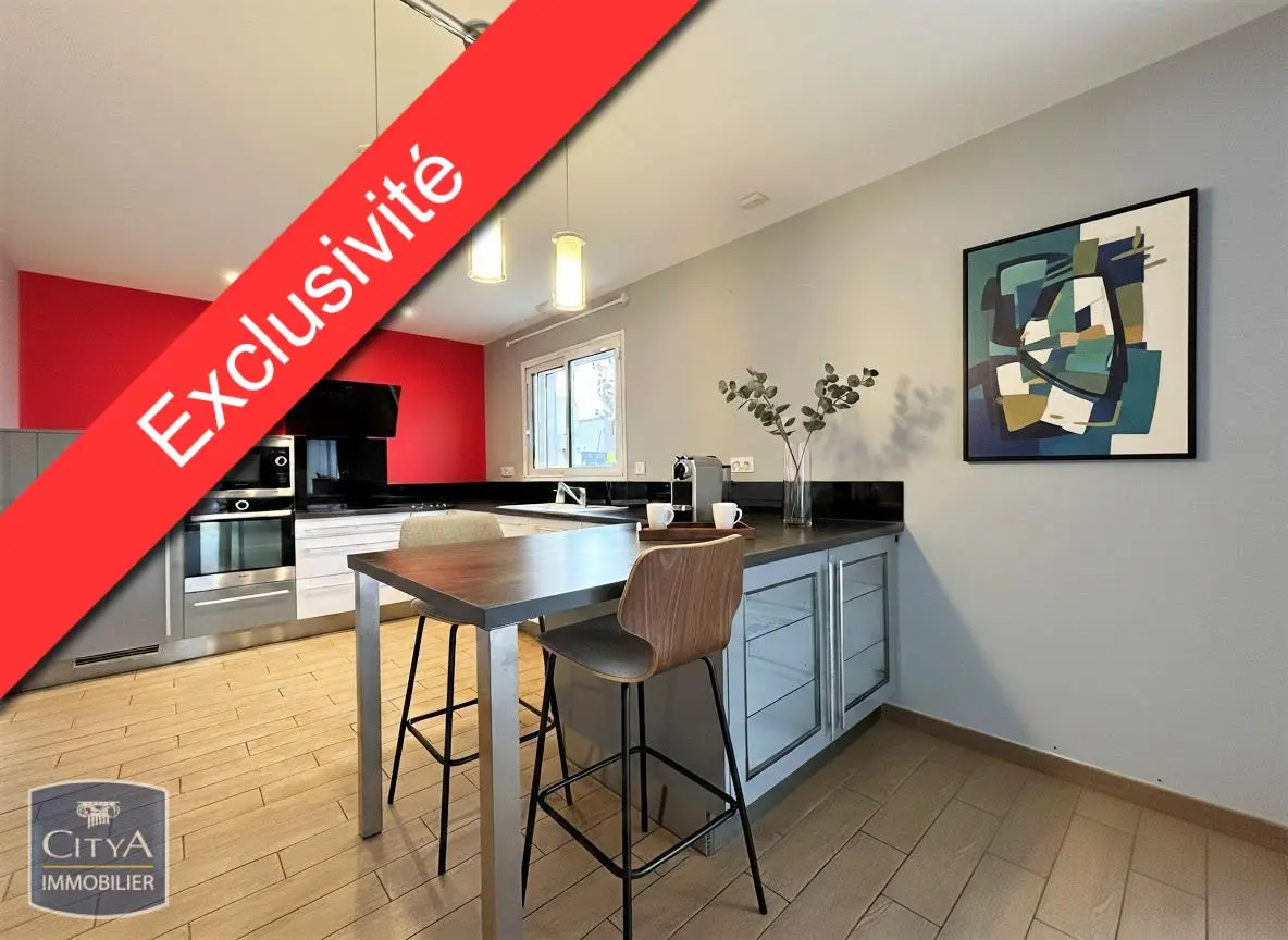 Photo 1 Maison 5 pièces 99m²