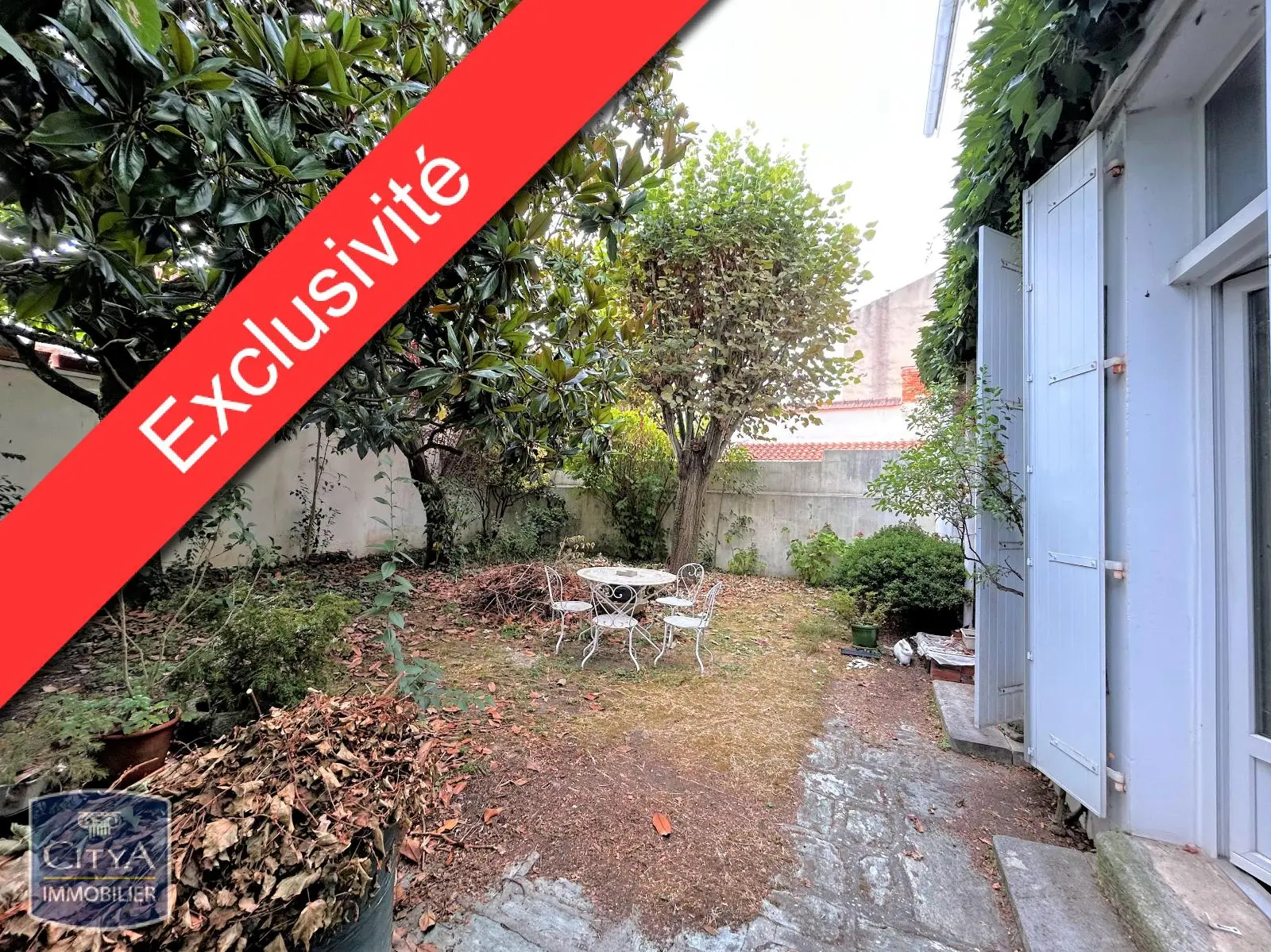 Photo 2 Maison 10 pièces 265m²