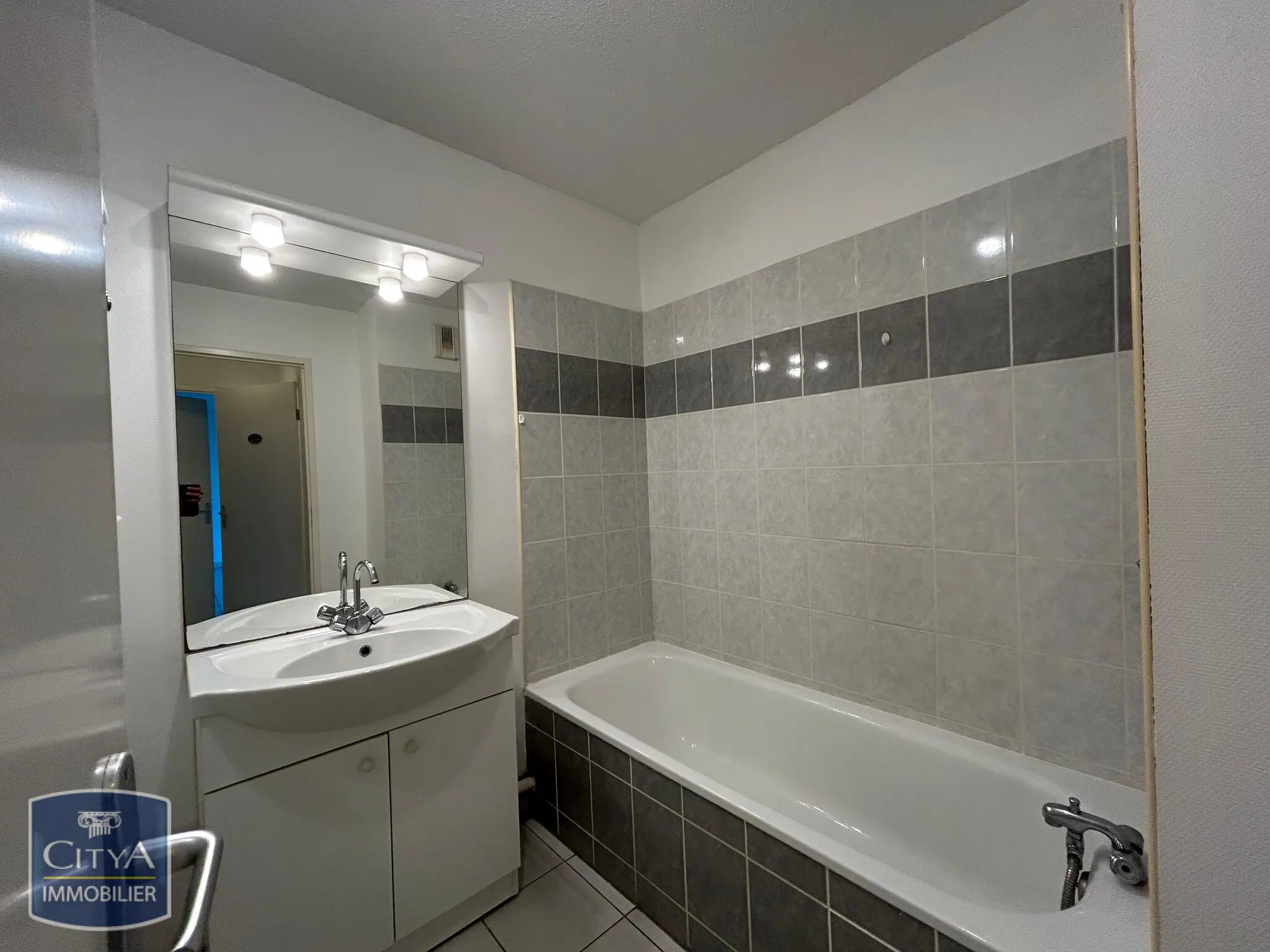 Photo 3 Appartement 2 pièces 48m²