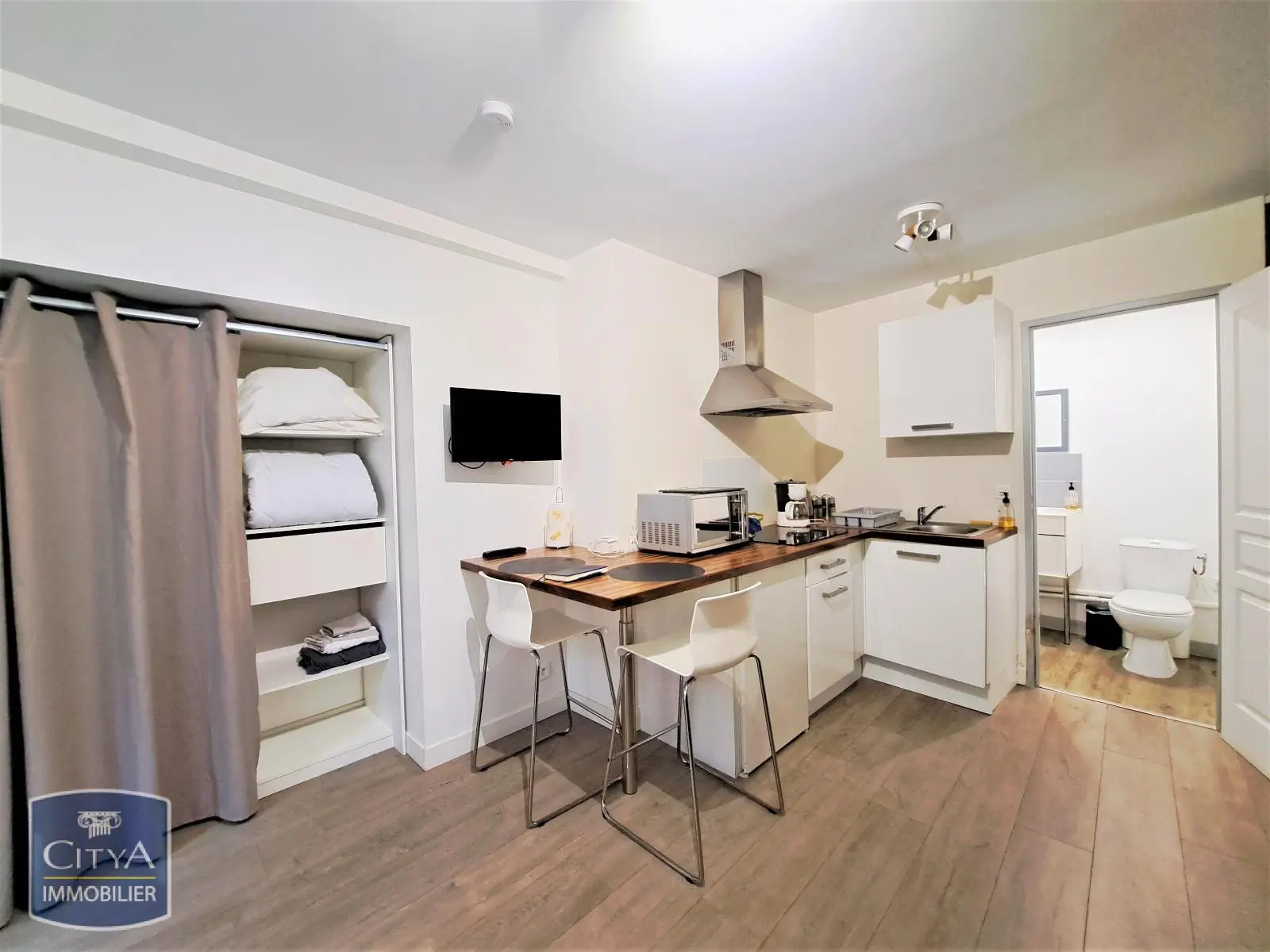 Photo 1 Appartement 1 pièce 26m²