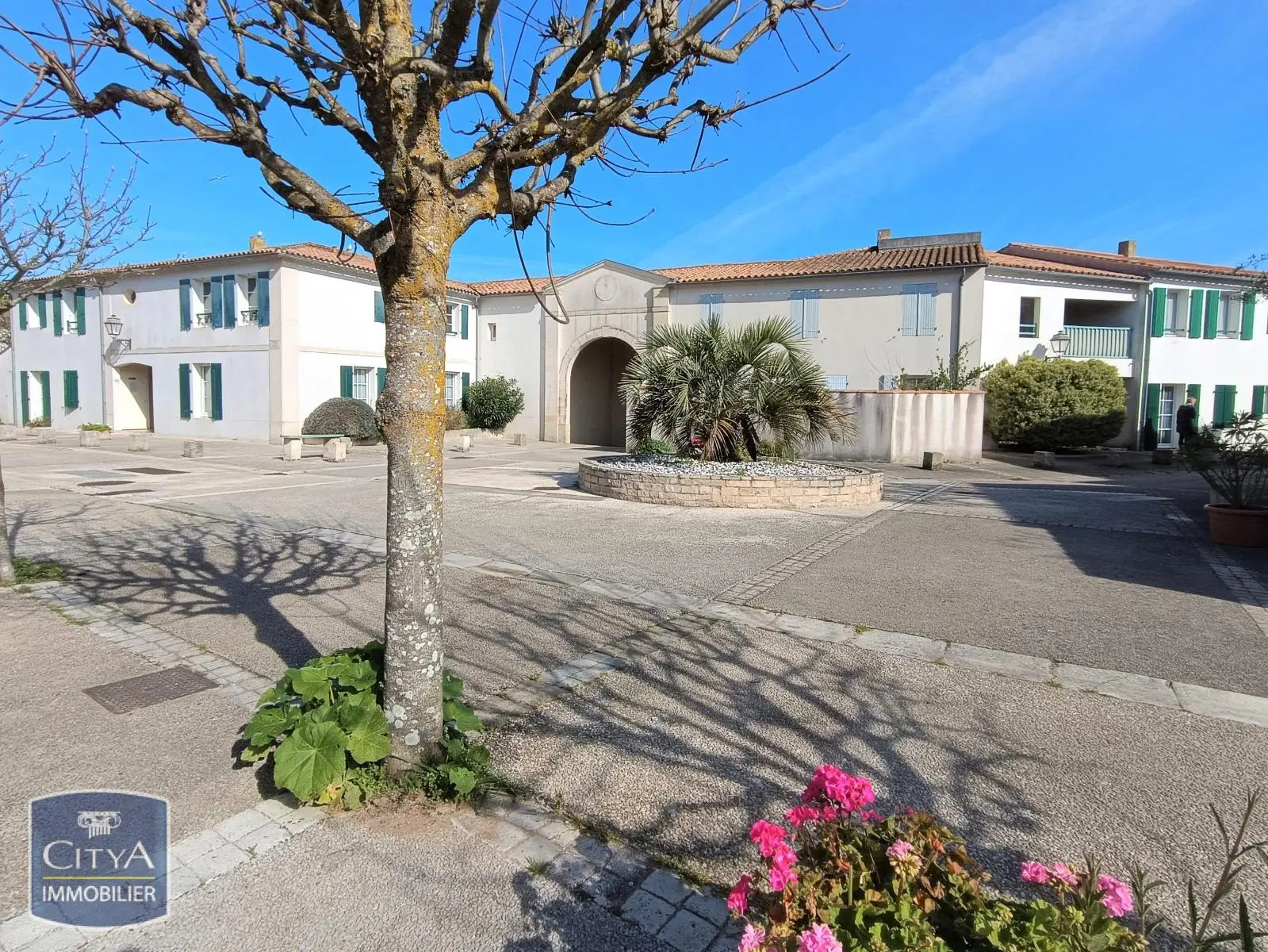 Photo 2 Appartement 2 pièces 46.86m²
