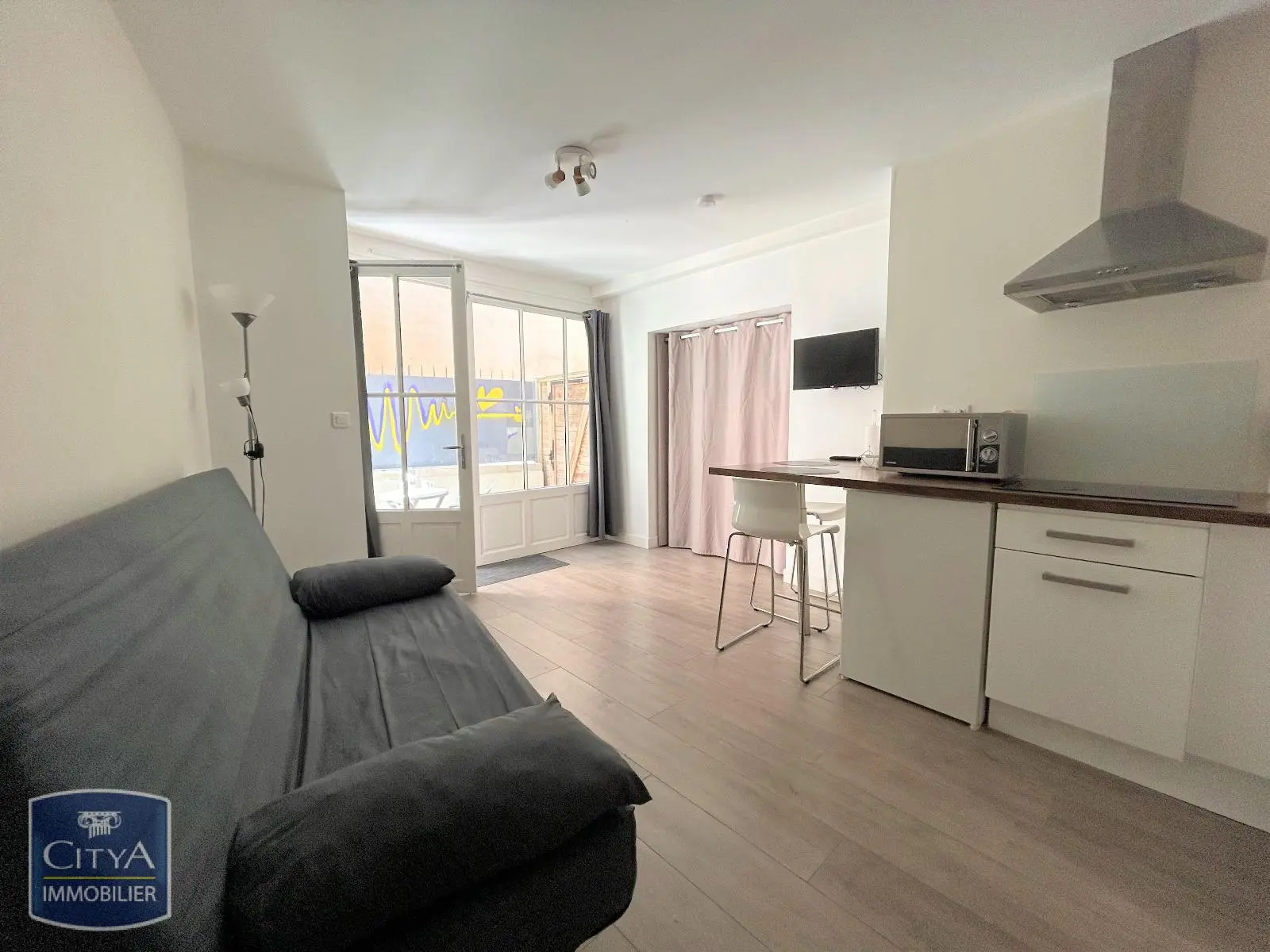 Photo 2 Appartement 1 pièce 26m²