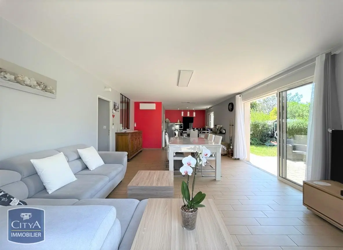 Photo 2 Maison 5 pièces 99m²