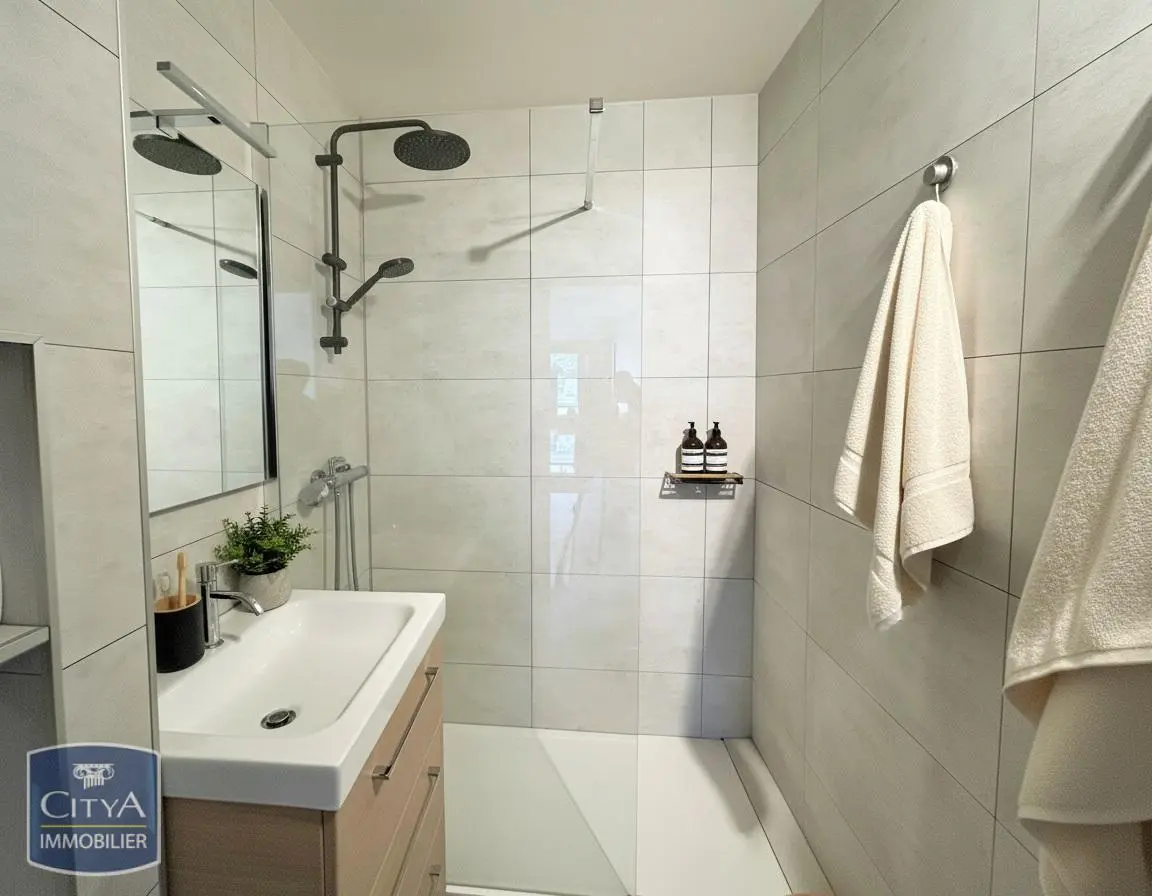 Photo 4 Appartement 1 pièce 25m²