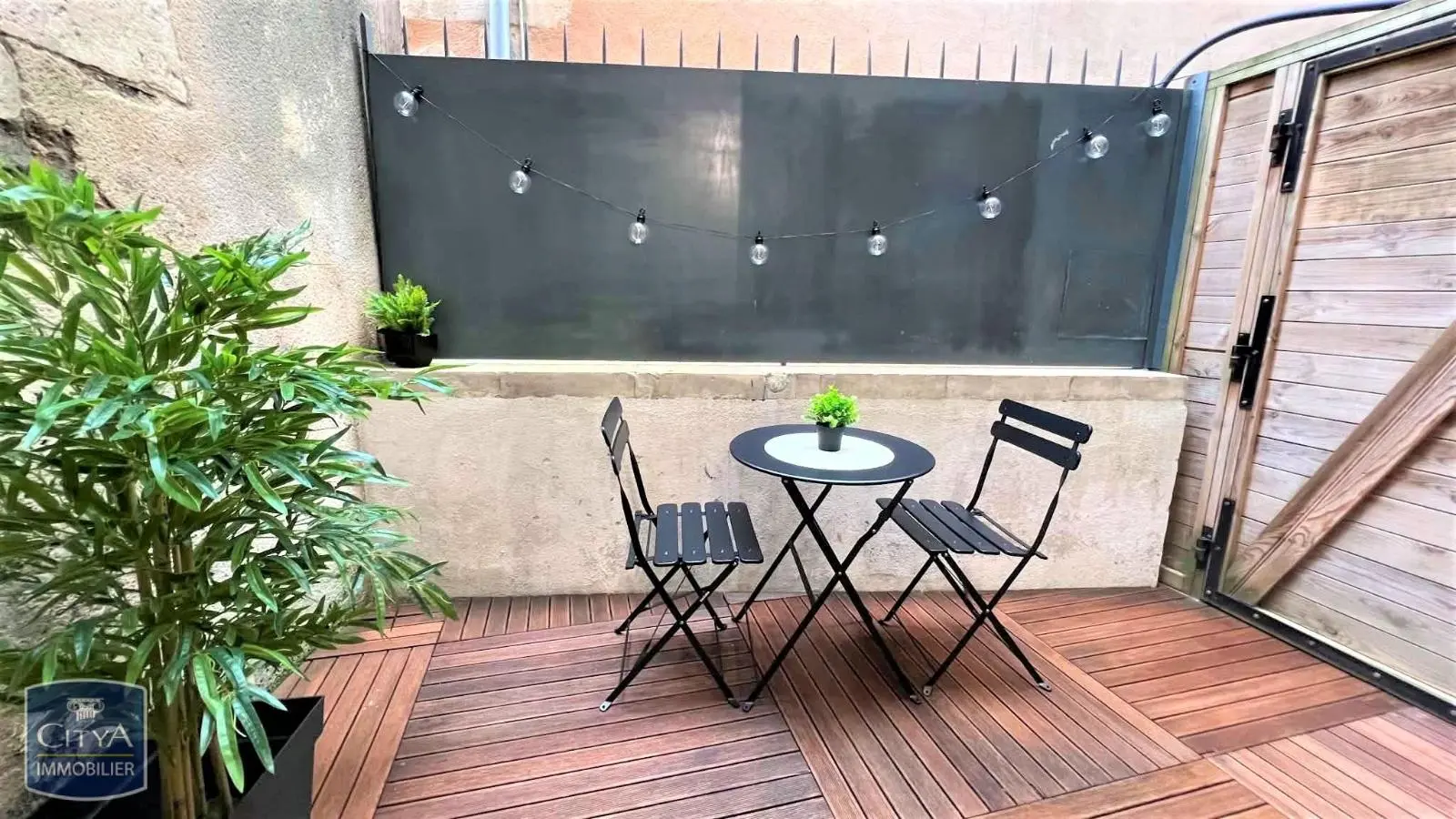 Photo 1 Appartement 1 pièce 20m²