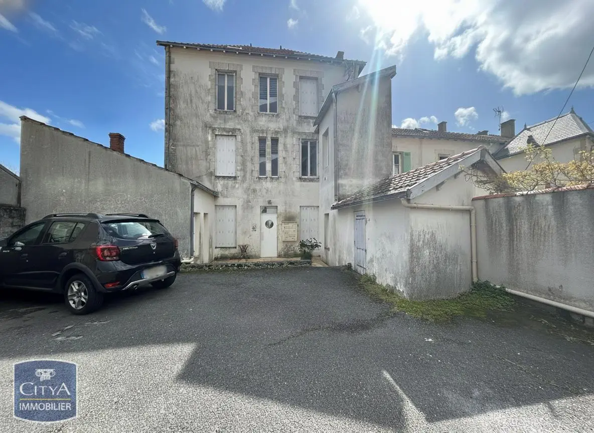 Photo 1 Appartement 2 pièces 18m²